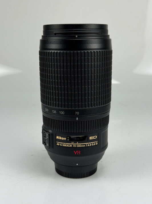 Nikon Nikkor AF-S 70-300mm f4.5-5.6 G ED VR IF Lens AFS