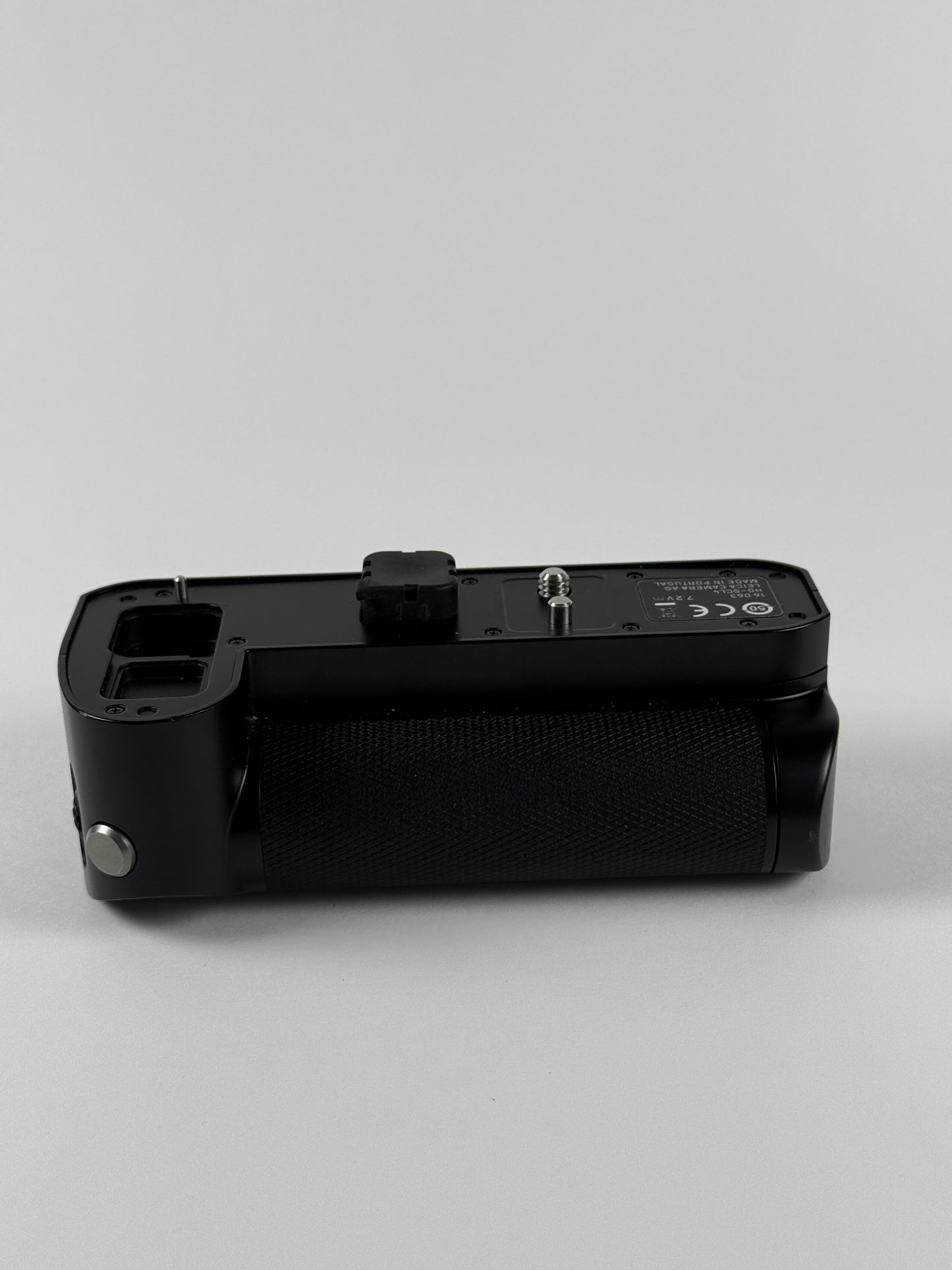 Leica HG-SCL4 Multifunction Handgrip for SL 16063