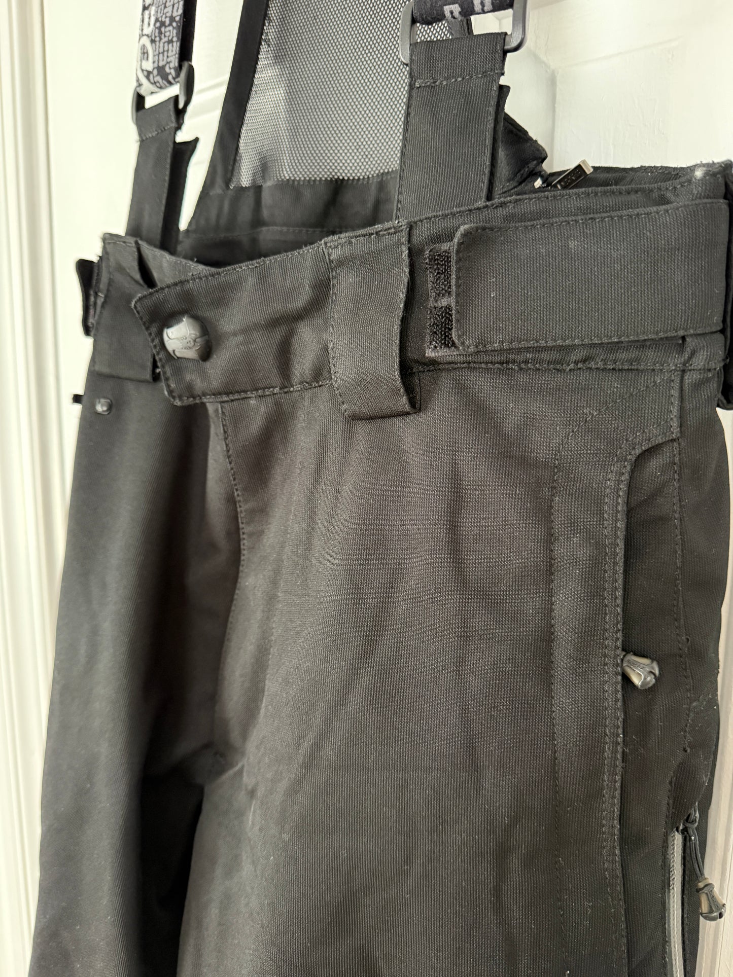 SPYDER Men size Small Black Thinsulate Dermizax Ski Snowboard Pants used