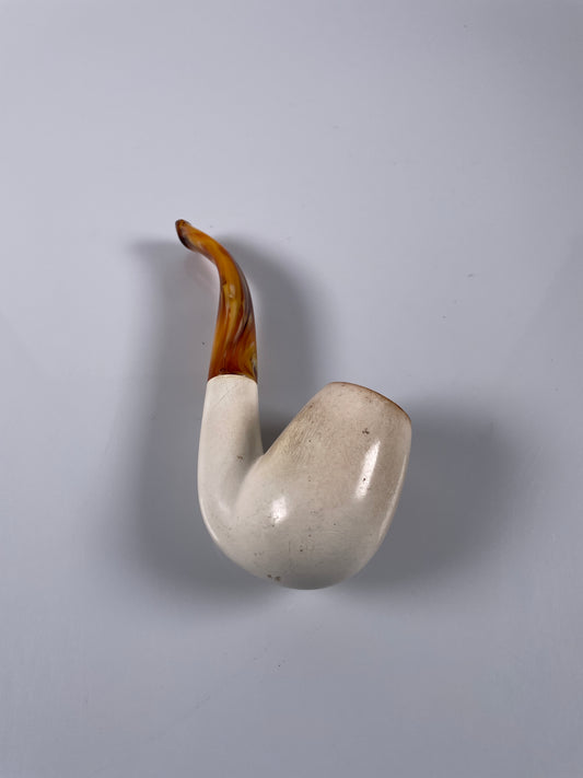 Meerschaum Handcarved Pipe signed M.Y