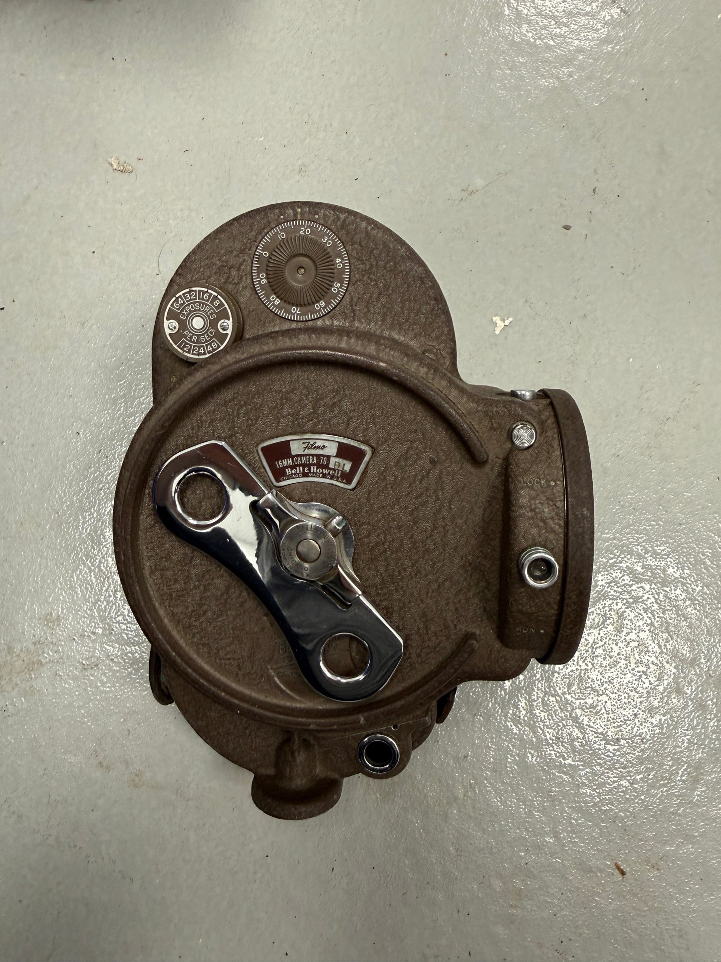 Bell & Howell Filmo 70 DL 16mm Motion Picture Cine Camera