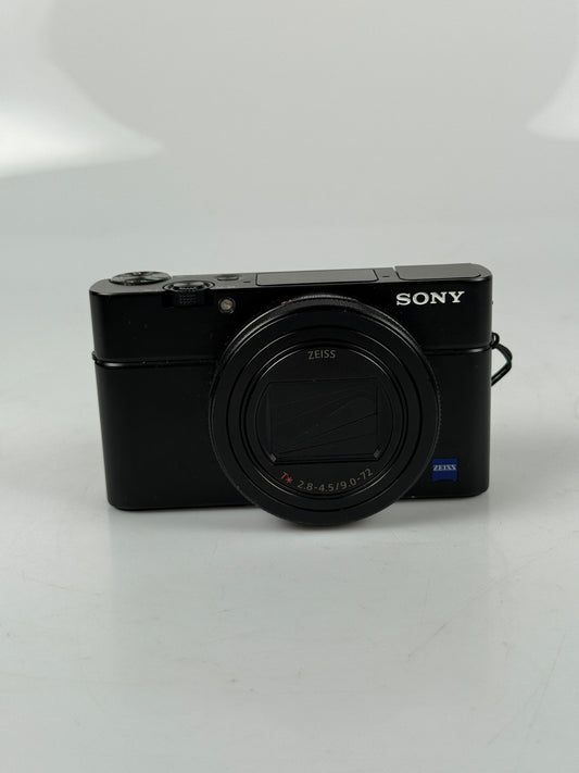 Sony Cyber-shot DSC-RX100 VI 20.1MP Digital Camera 24-200mm Lens, case