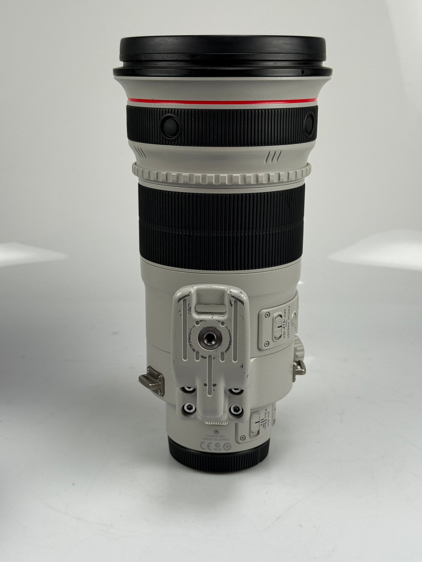 Canon EF 300mm F2.8 L IS II USM Lens
