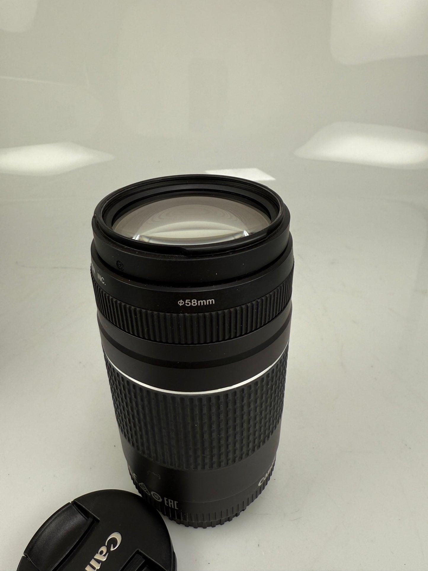Canon EF 75-300mm f4-5.6 III Telephoto Zoom Lens