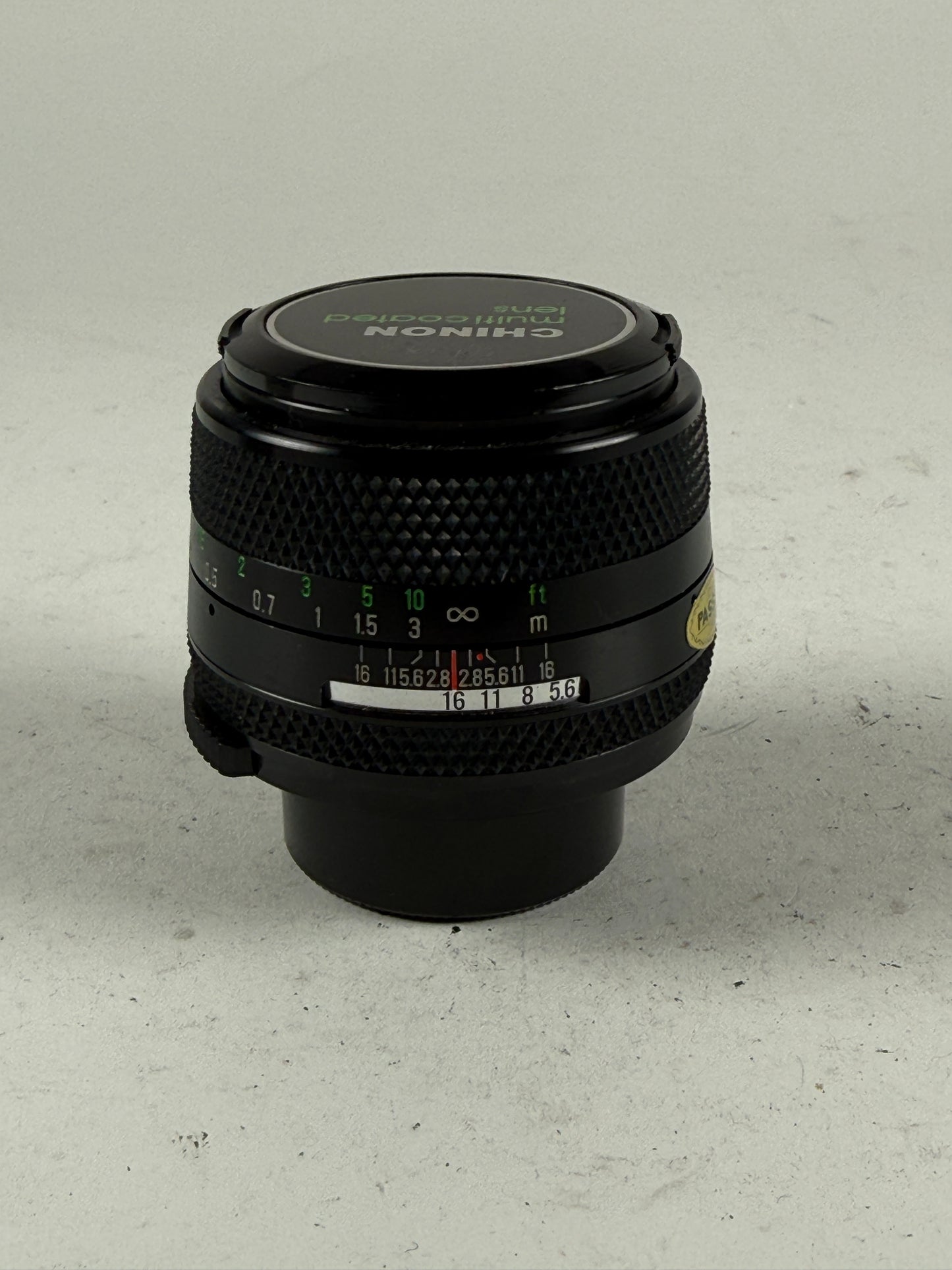 Chinon multi coated 28mm f2.8 M42 mount lens