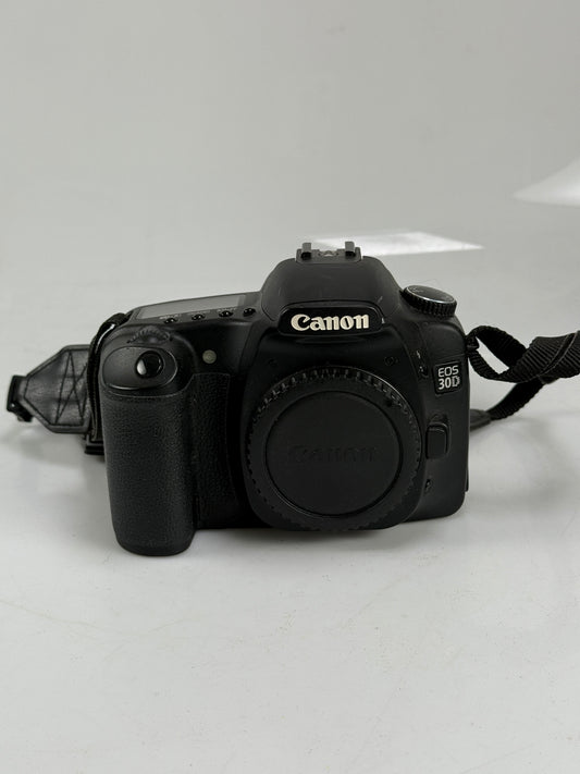 Canon EOS 30D 8.2MP Built-In-Flash Digital SLR Camera