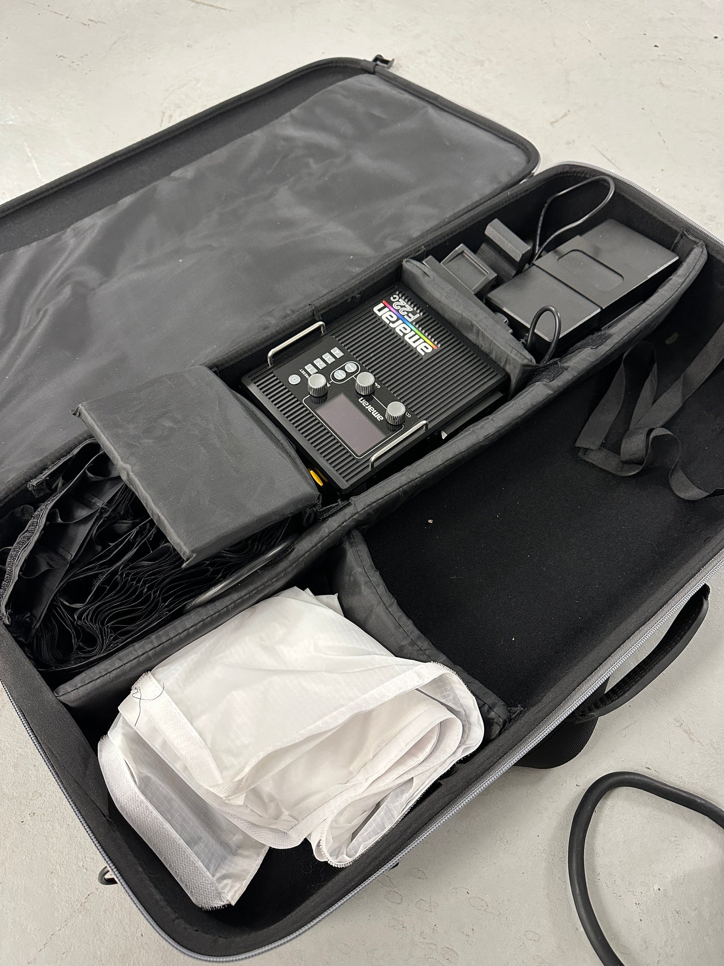 Aputure Amaran F22c 2x2' 200W RGBWW Flexible LED Mat Fixture