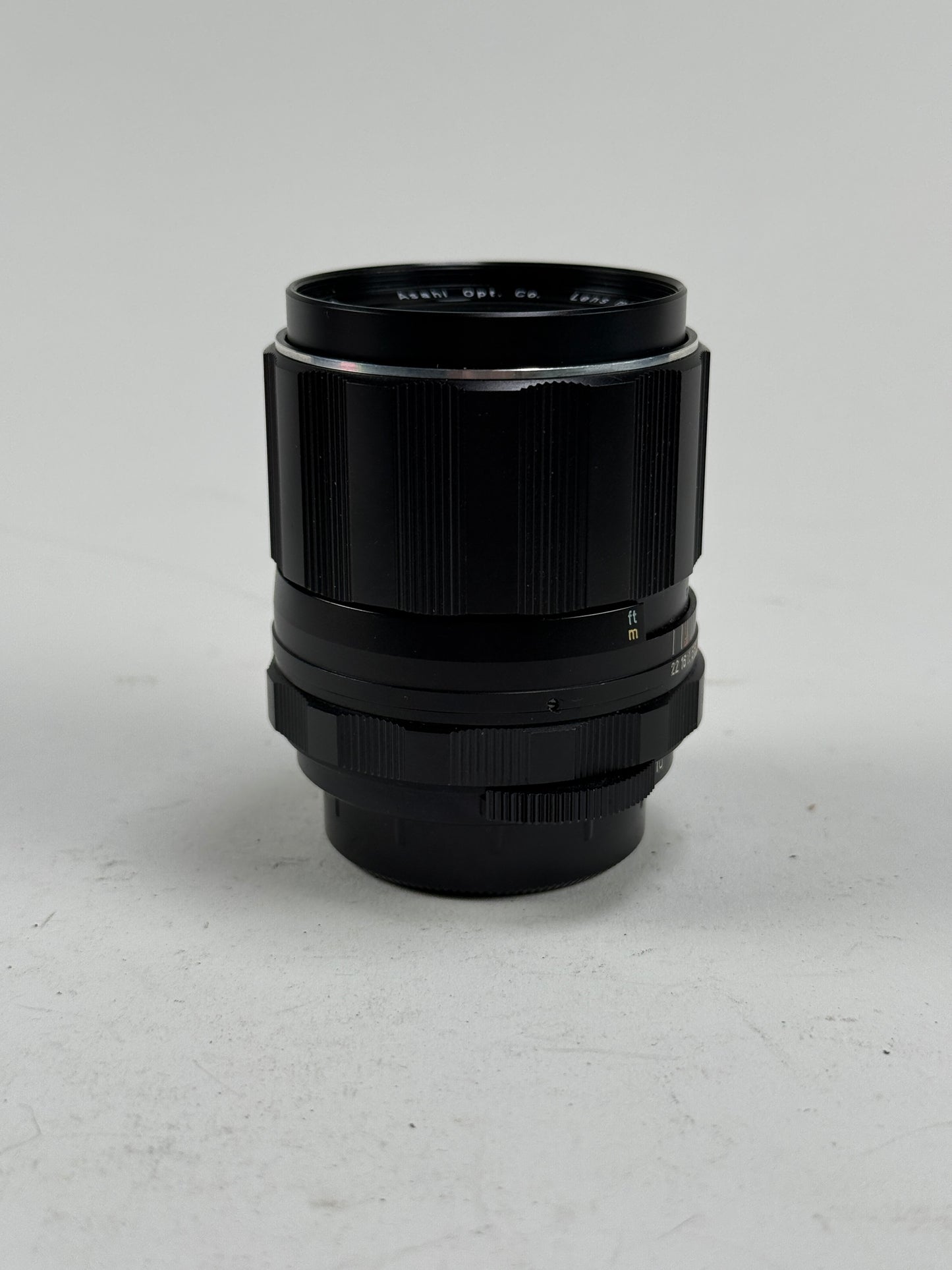 Pentax SMC Super Multi Coated Takumar 105mm f2.8 M42 Lens
