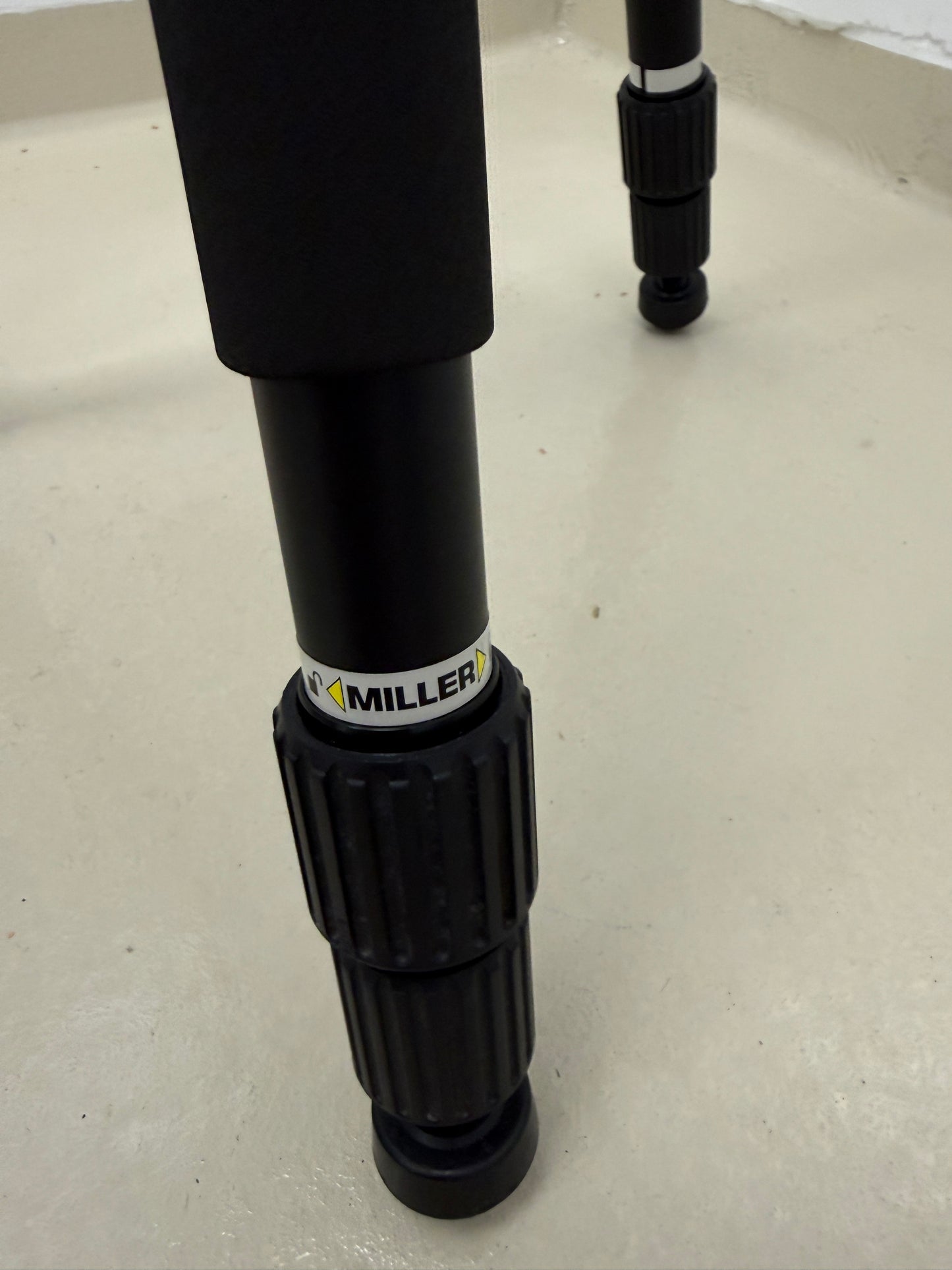 Miller Solo 75 3-Section Aluminum Alloy Tripod Legs with 75mm Bowl