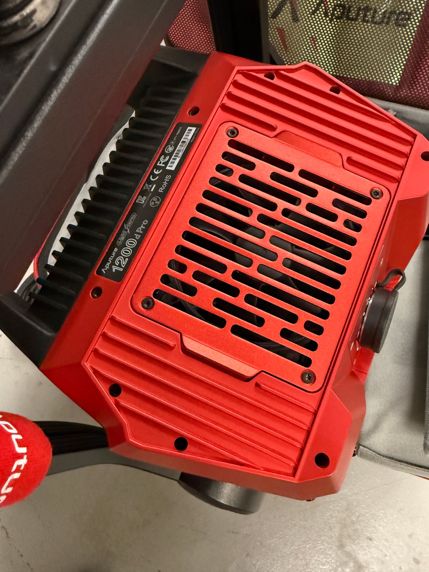 Aputure LS 1200d Pro Daylight LED Lightstorm Monolight