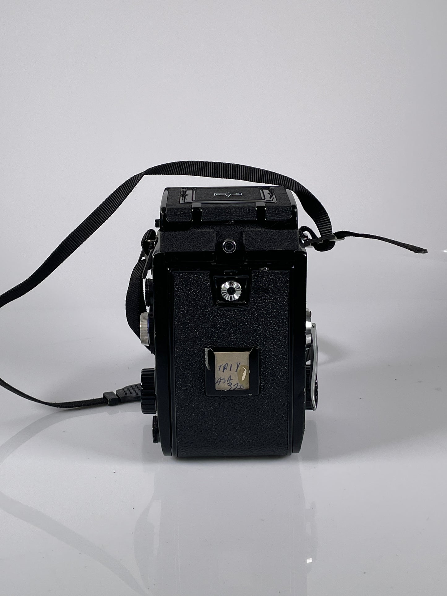 Mamiya C330 F Pro TLR medium format Film camera kit 65mm f3.5 blue dot lens