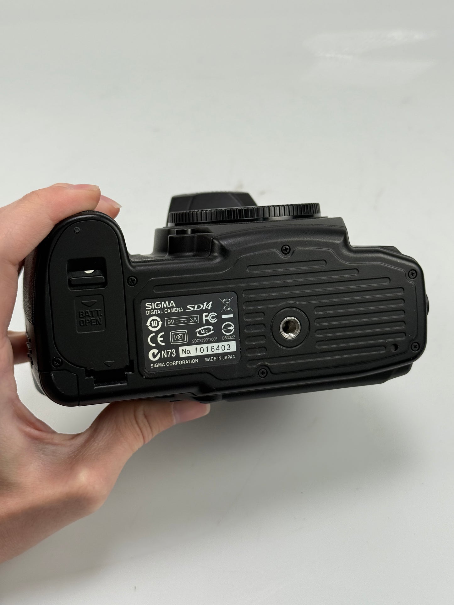 Sigma SD14 14.0MP Digital SLR Camera SA Mount Black Body Only