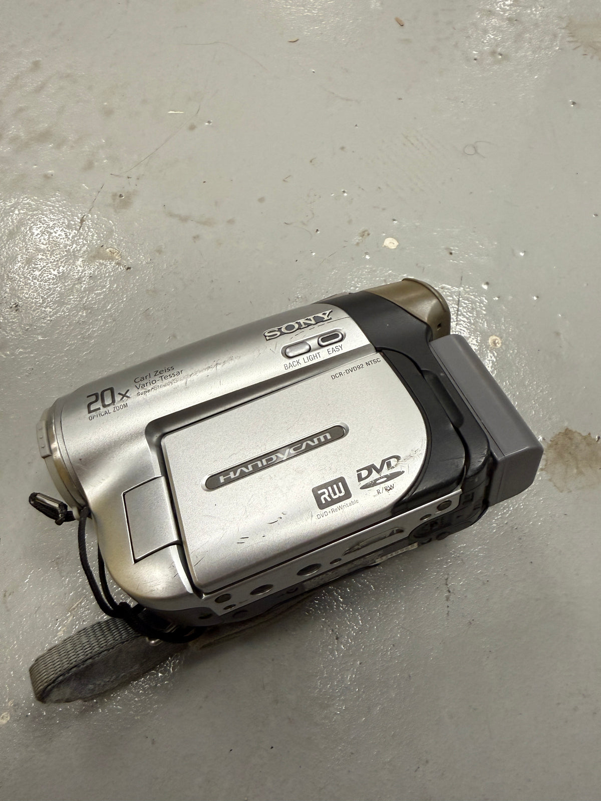 SONY Handycam DCR-DVD92 Video Recorder Camcorder