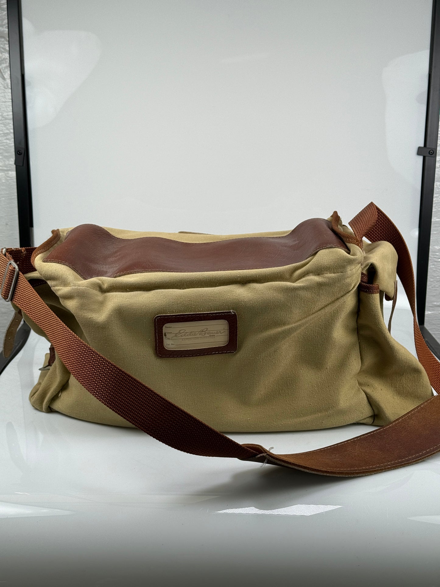 VINTAGE Eddie Bauer Canvas Leather Camera Shoulder Bag  Khaki/Tan Large
