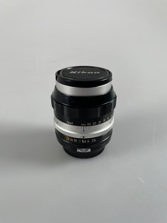 Nikon Nikkor-P 105mm f2.5 NON Ai Prime Manual Focus Portrait Lens