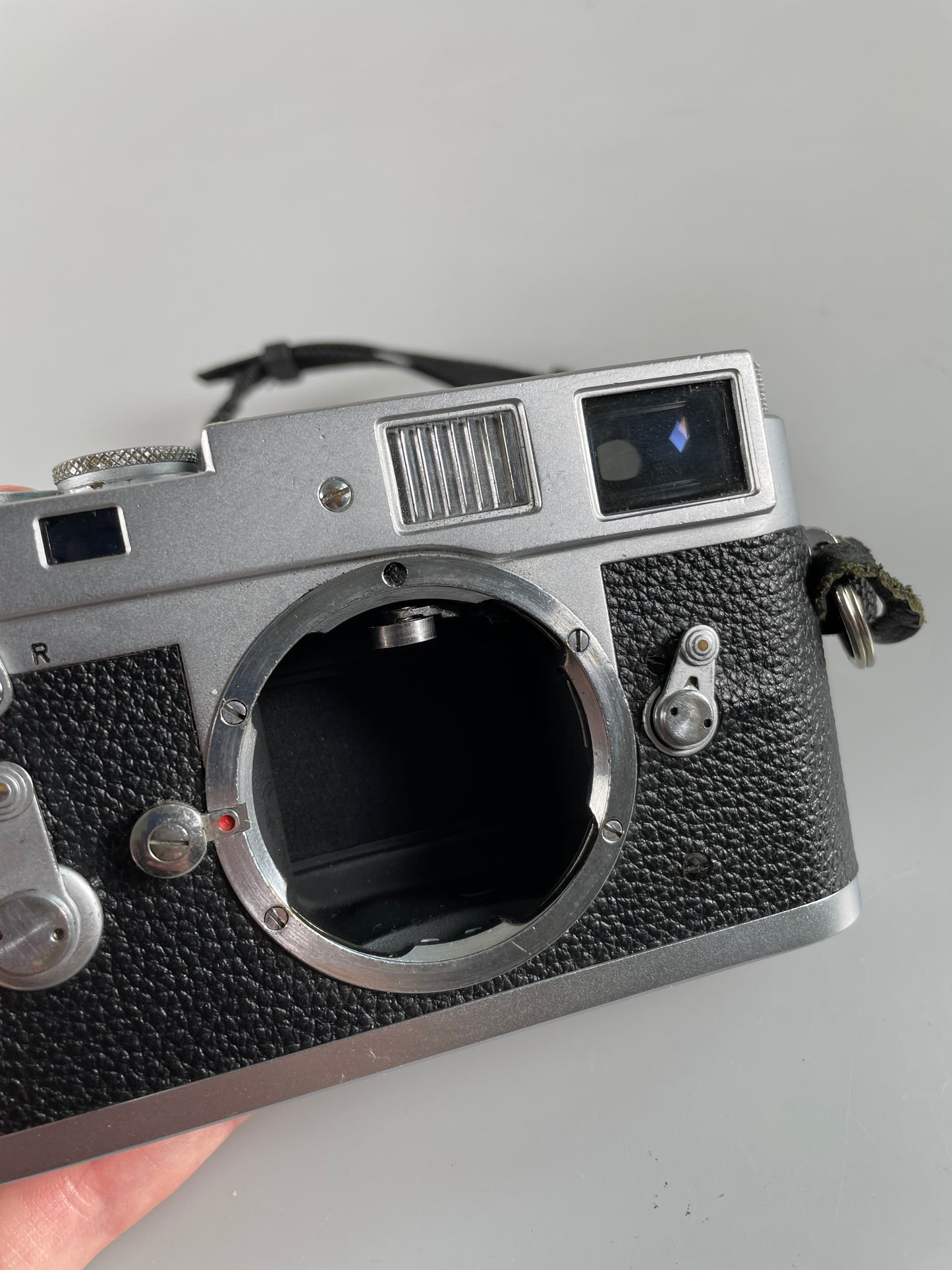 Leica M2 35mm rangefinder film camera body chrome LATE self timer 1162XXX