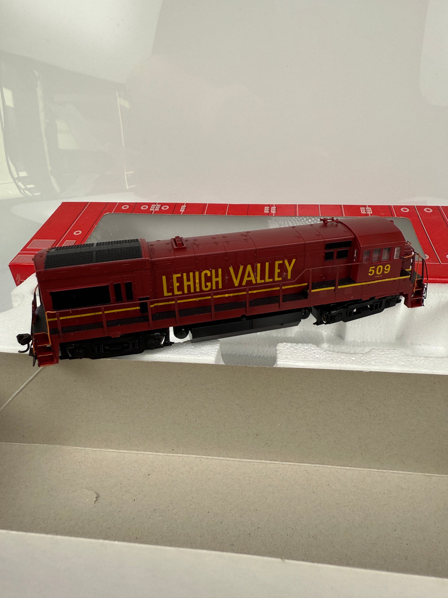 Atlas HO Lehigh Valley 509 U32B Locomotive low noise