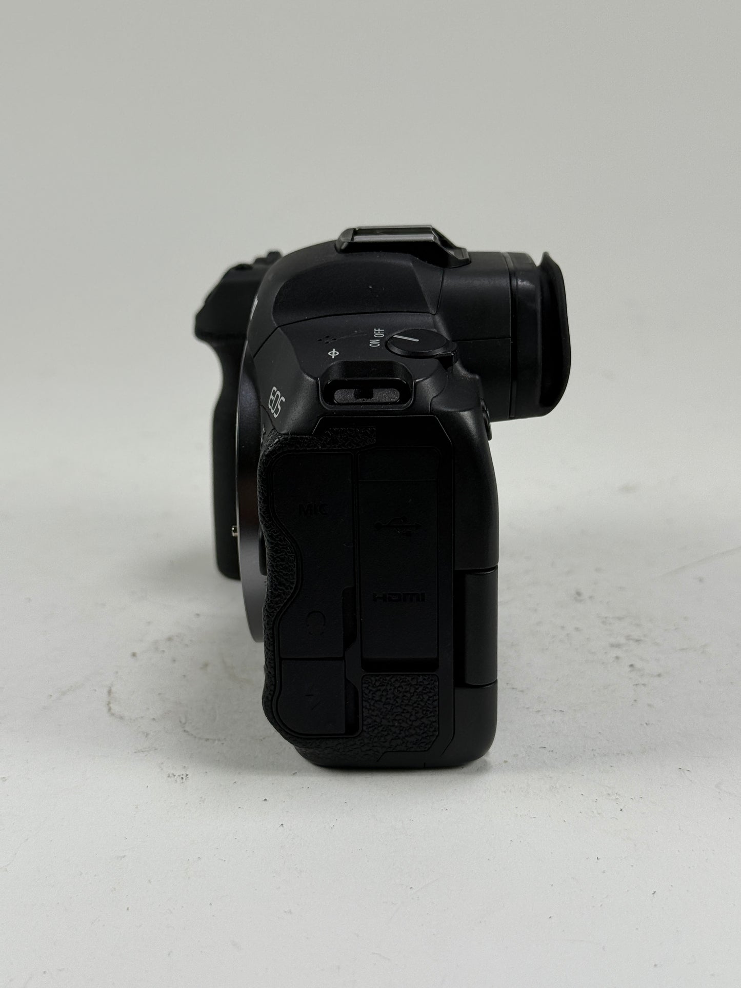 Canon EOS R5 45.0MP Mirrorless Camera - Black (Body Only)