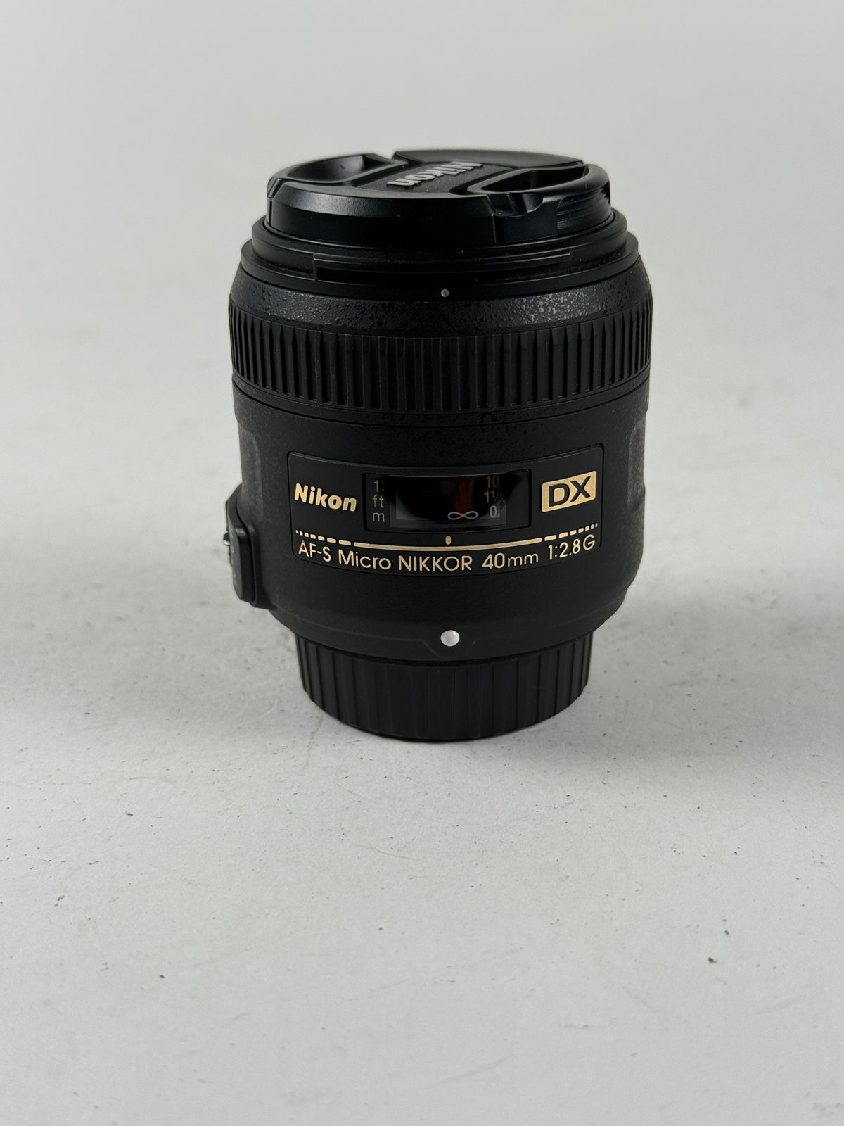 Nikon AF-S DX Micro Nikkor 40mm f2.8 G Macro Lens