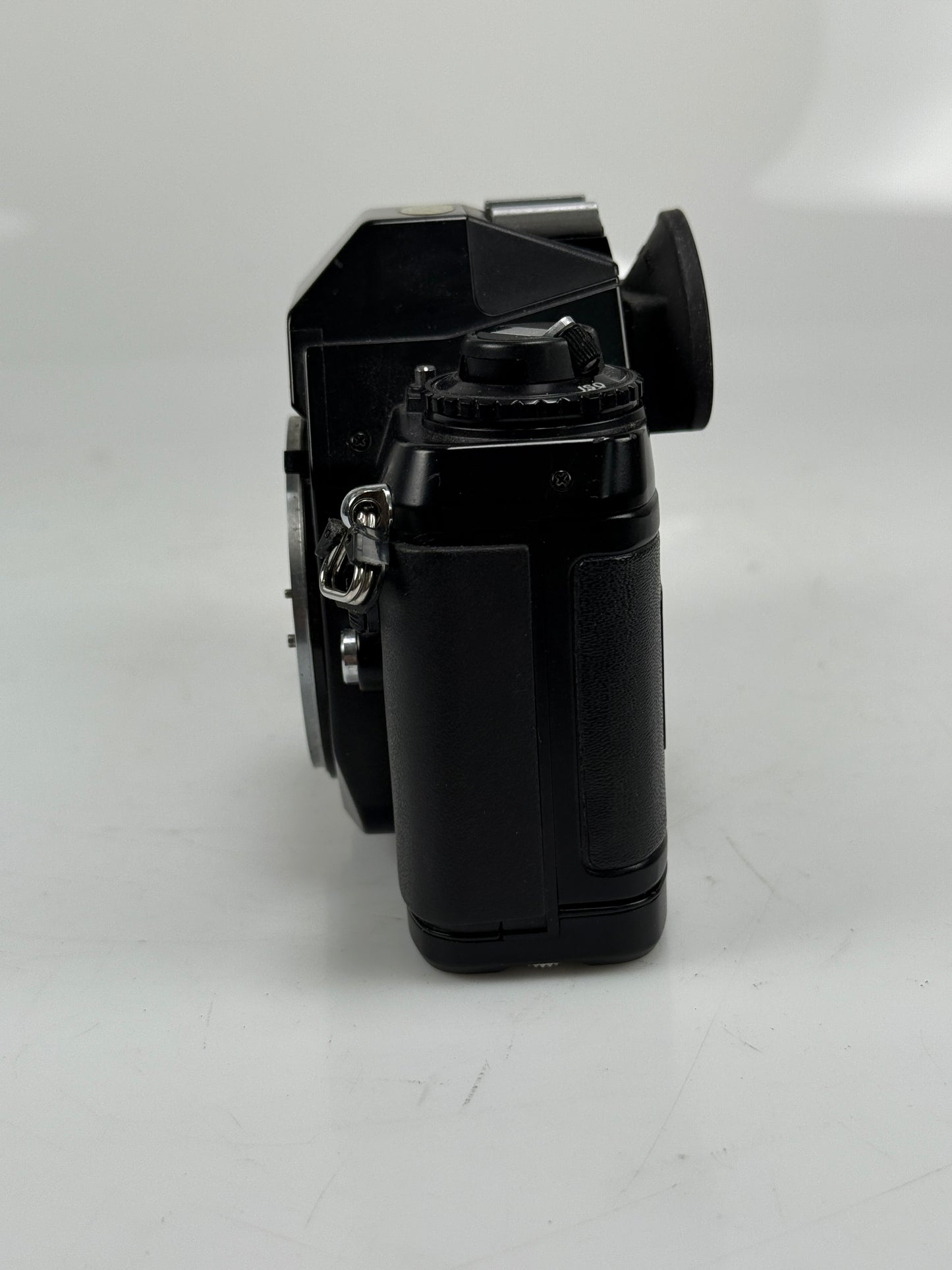 Nikon F301 F-301 35mm SLR Film Camera Body Only