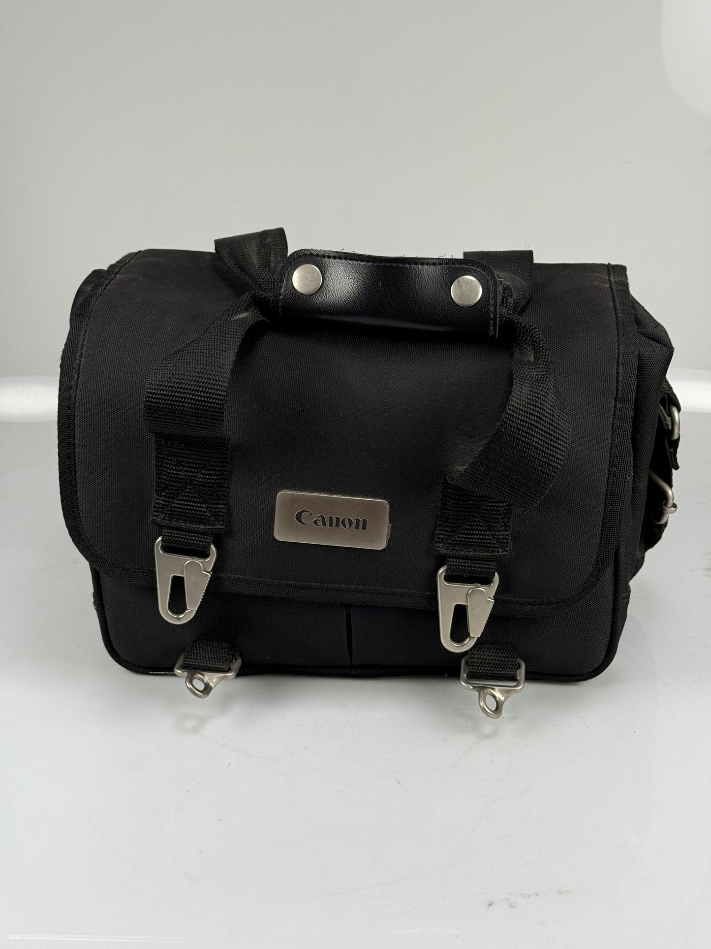 Canon Camera Bag Organizer Black Pockets Waist Strap DSLR Case