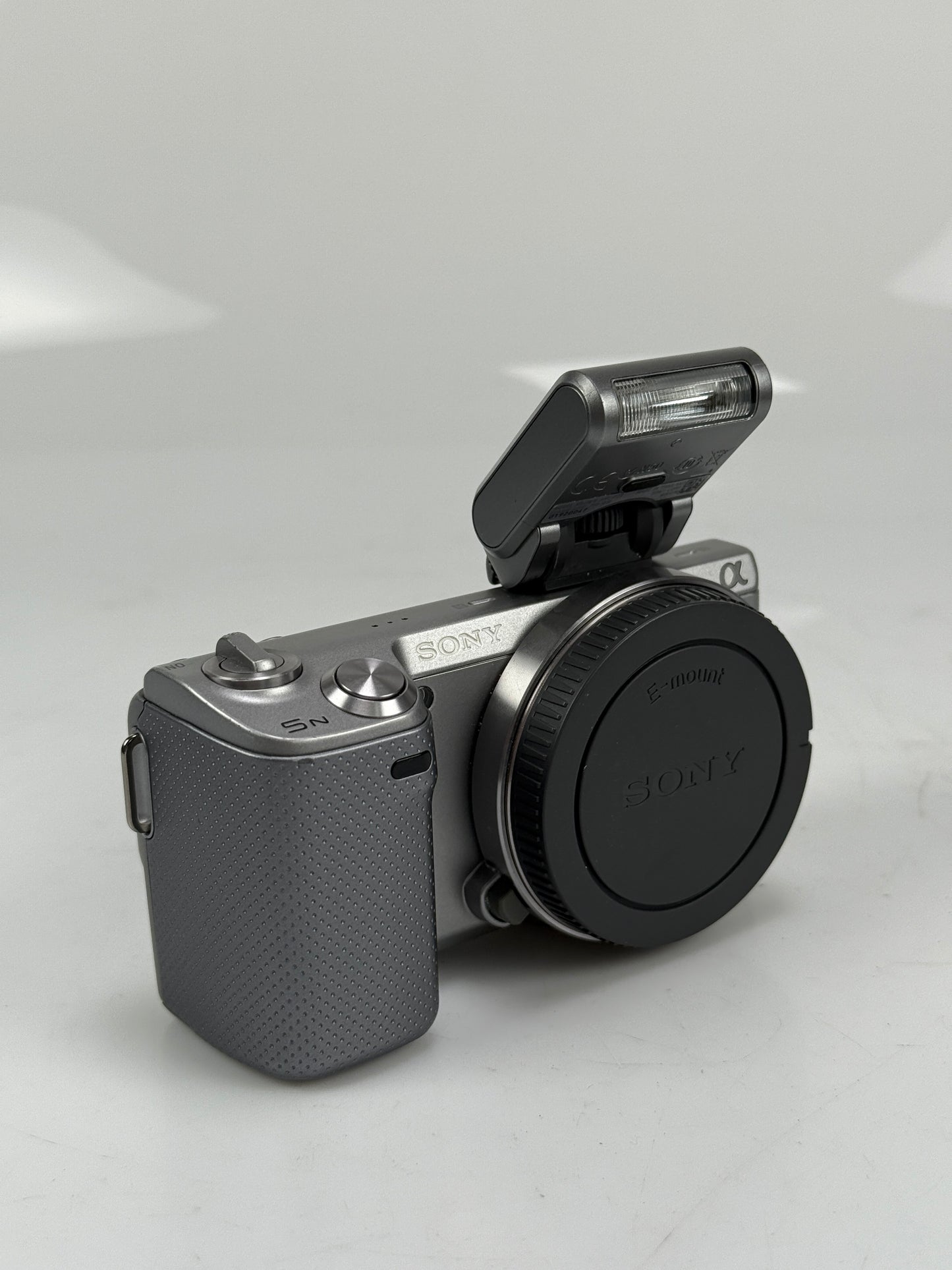 Sony Alpha NEX-5N 16.1MP black Digital Camera Body