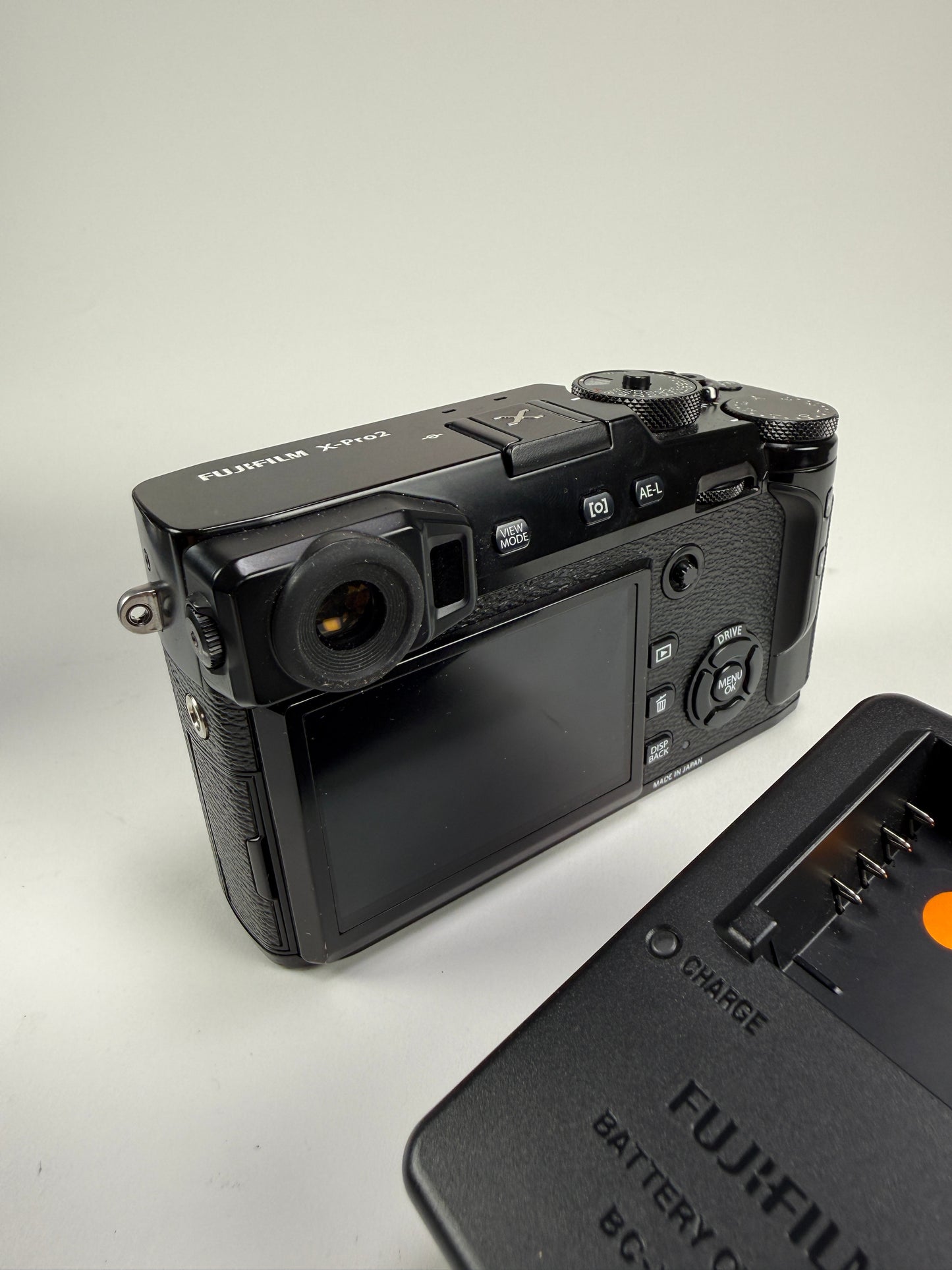 Fujifilm Fuji X-Pro2 Mirrorless Digital Camera Body Black