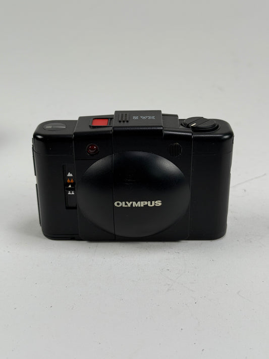 Olympus XA2 35mm Rangefinder Camera 35mm f3.5