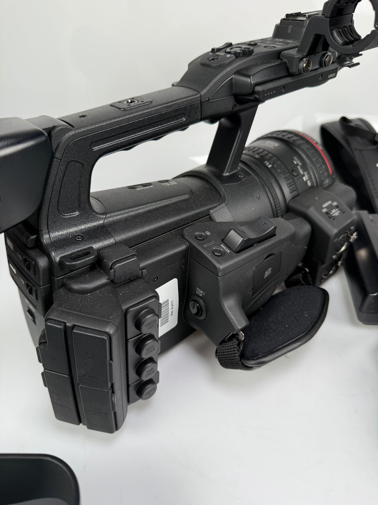 Canon XF305A 3CMOS HD Video Camera w/ 4.1-73.8mm f1.6/2.8 L lens