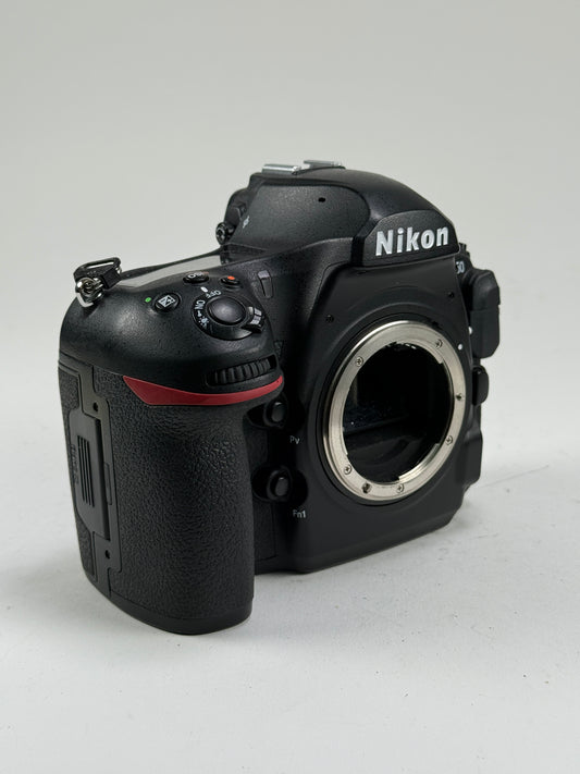 Nikon D850 Full Frame Digital camera body SC: 115k