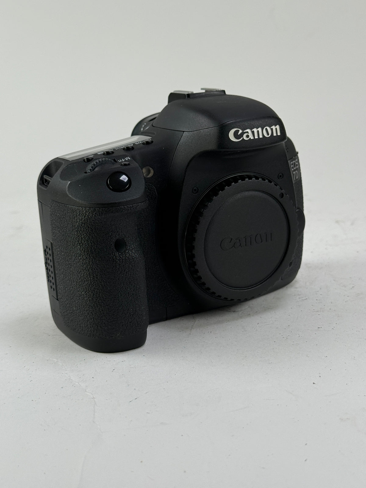 Canon EOS 7D 18MP Digital SLR Camera Body