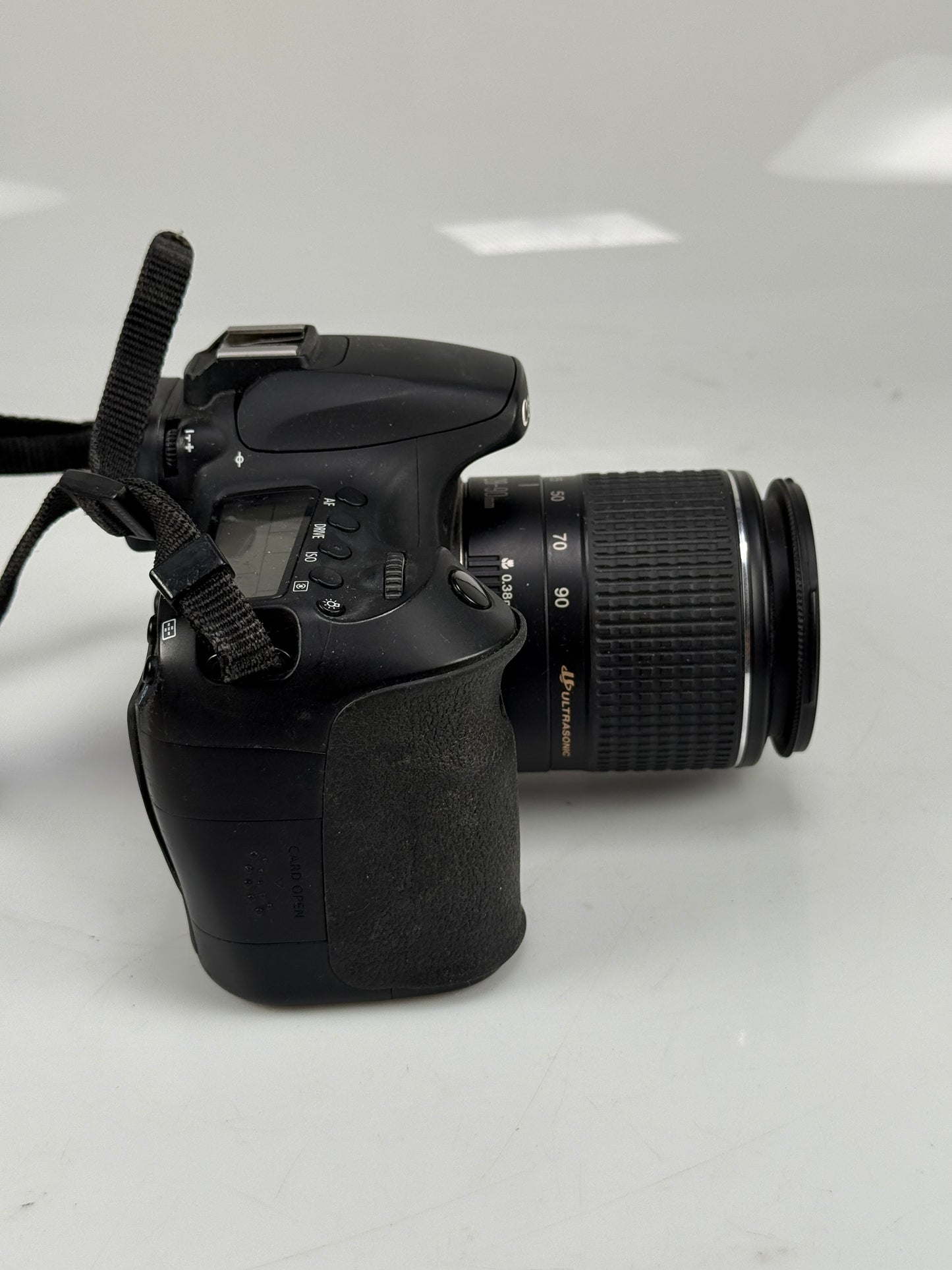 Canon 60D Digital SLR Camera Body 18.0MP with 28-90mm USM Lens