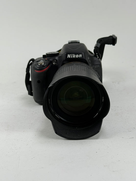 Nikon D5100 16.2MP DSLR Camera (Kit w/ AF VR DX 18-105mm Lens)