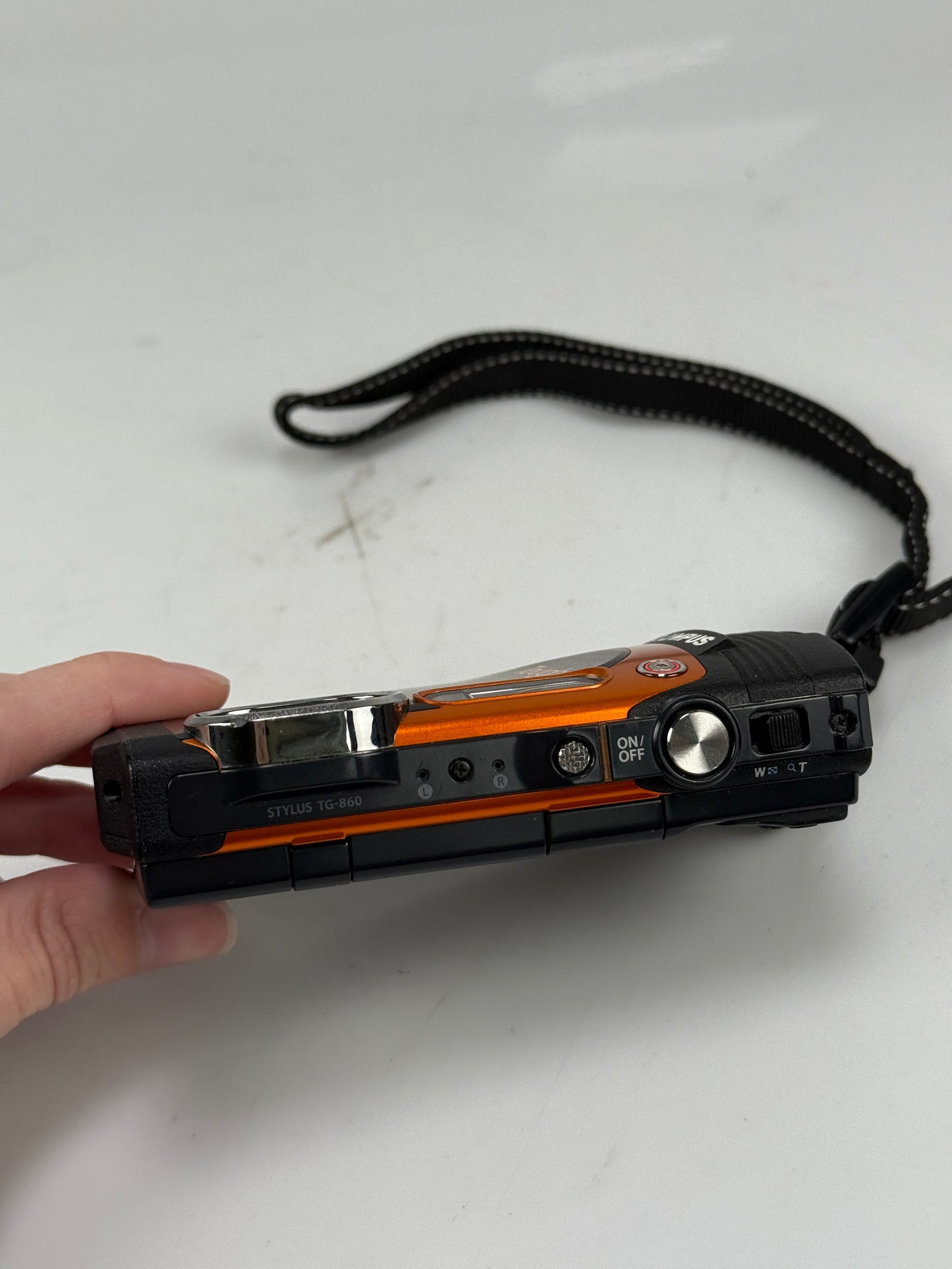 Olympus Stylus Tough TG-860 16.0MP Waterproof Digital Camera Orange