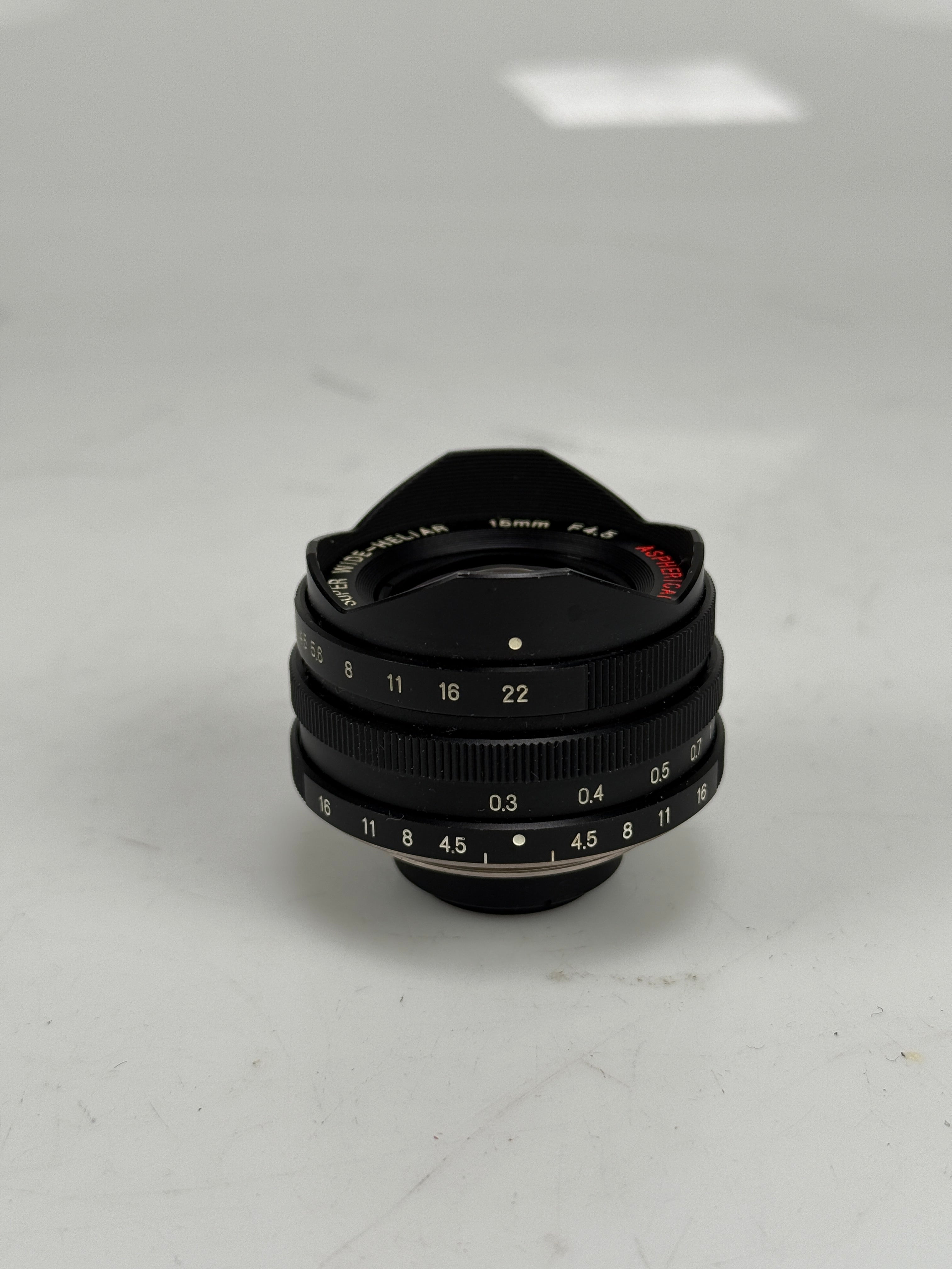 Voigtlander Super Wide-Heliar 15mm f4.5 Aspherical Lens L39 LTM