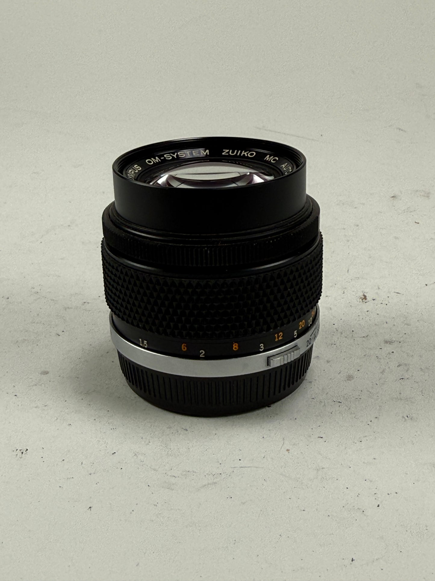 Olympus OM-SYSTEM Zuiko Auto T 100mm f2.8 MF Lens