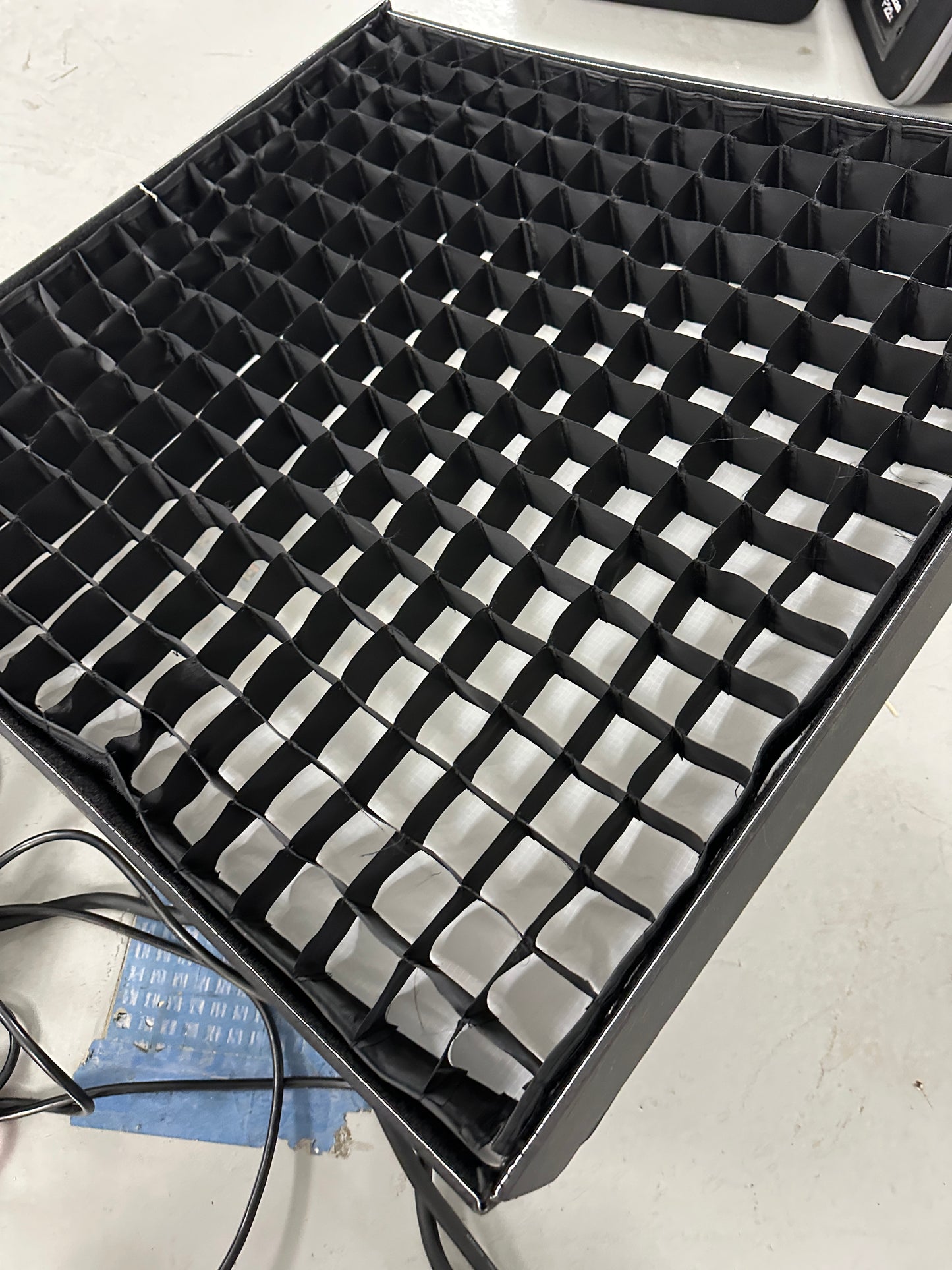 Aputure Amaran F22c 2x2' 200W RGBWW Flexible LED Mat Fixture