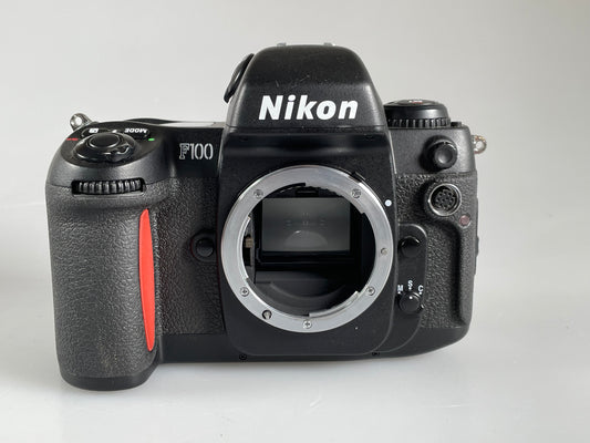 Nikon F100 35mm SLR Film Auto Focus AF Camera Body Black