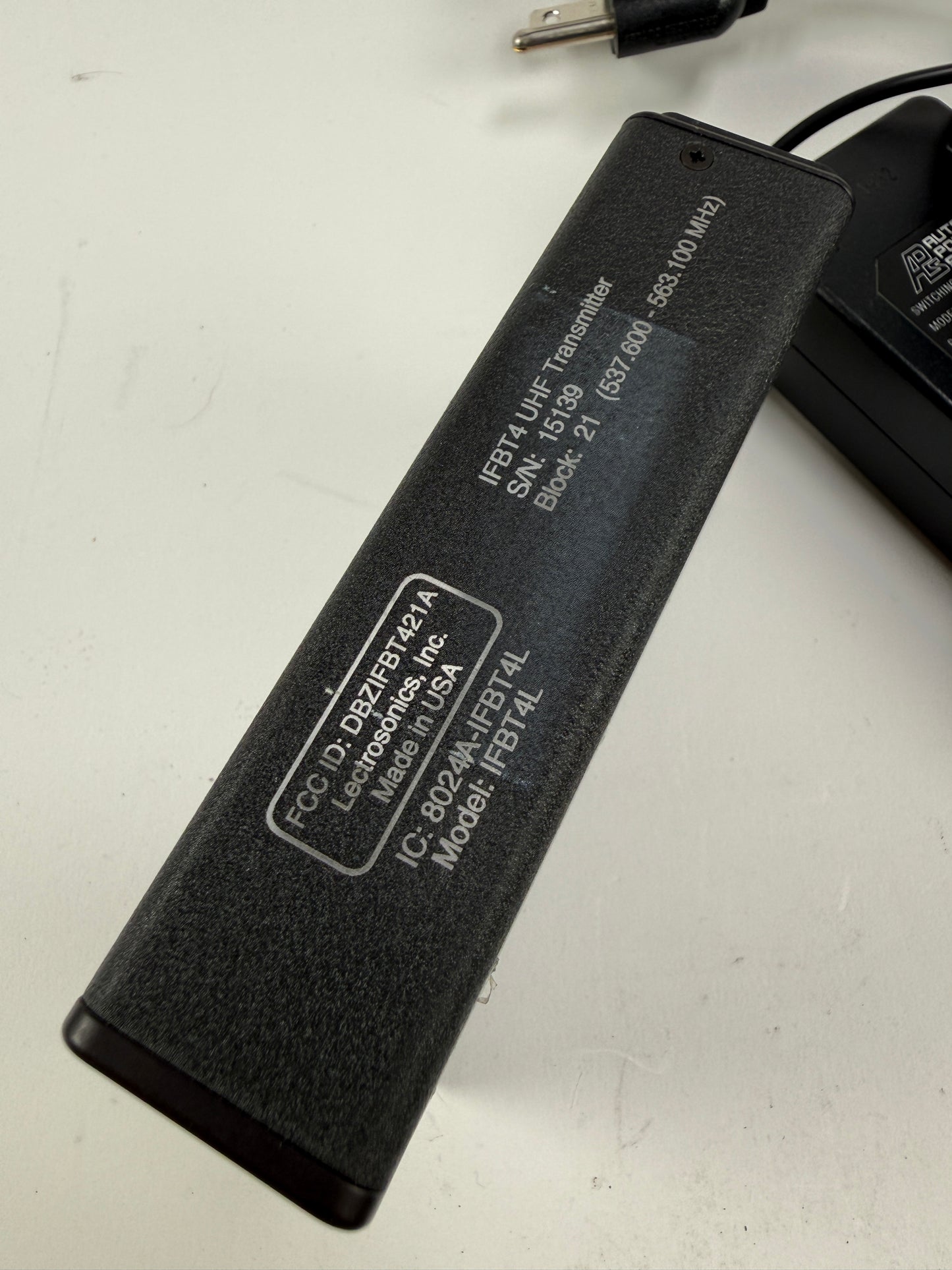 Lectrosonics IFBT4 Block 21 IFB Transmitter 537.600 - 563.100 MHz