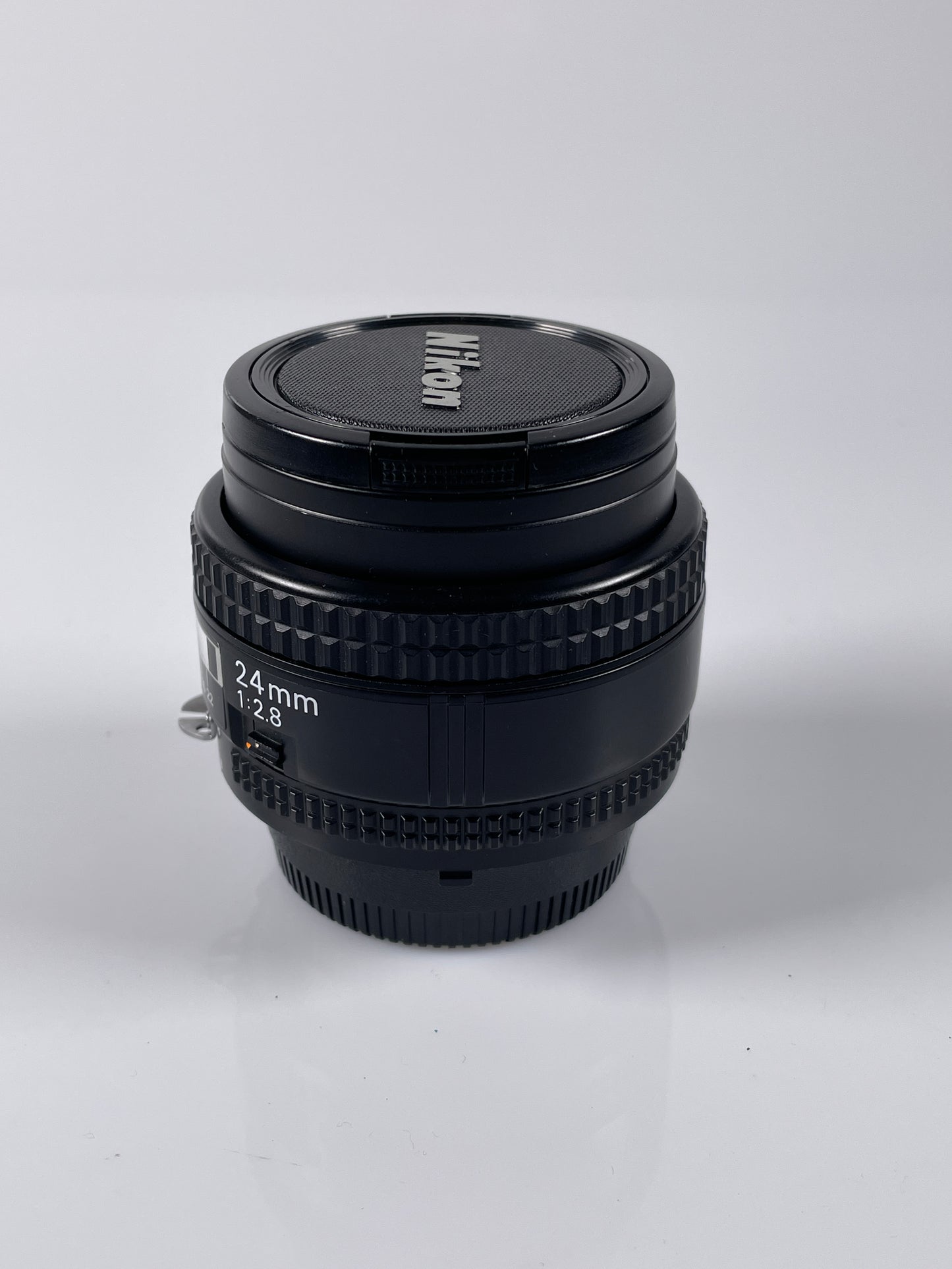 Nikon Nikkor AF 24mm f2.8 Lens