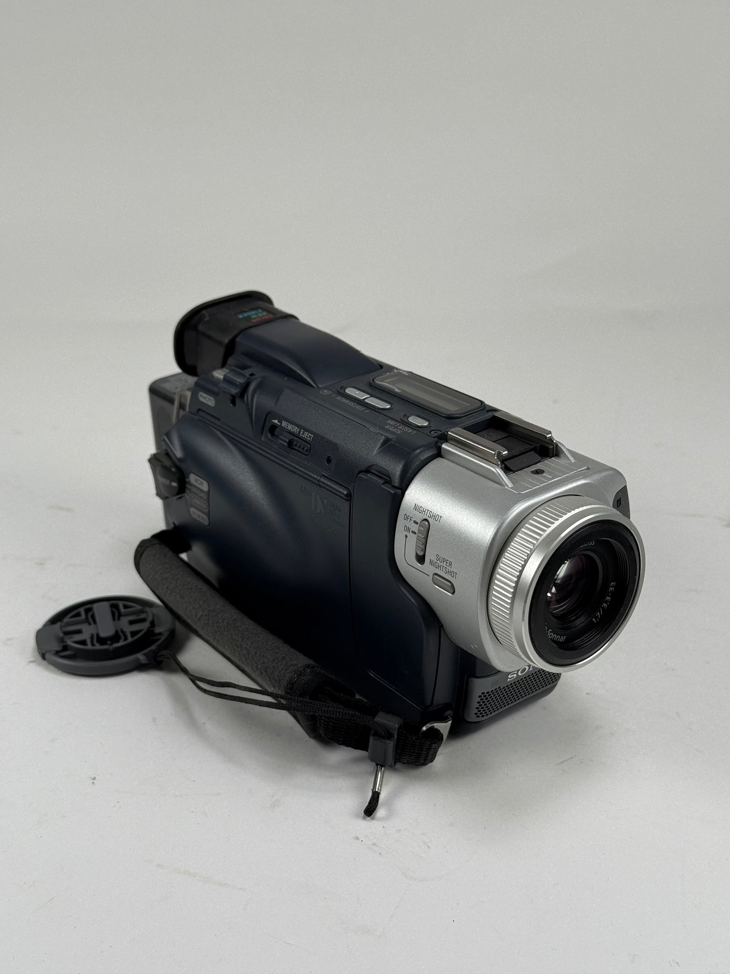 SONY Handycam DCR-TRV17 Digital Camcorder mini DV Camcorder