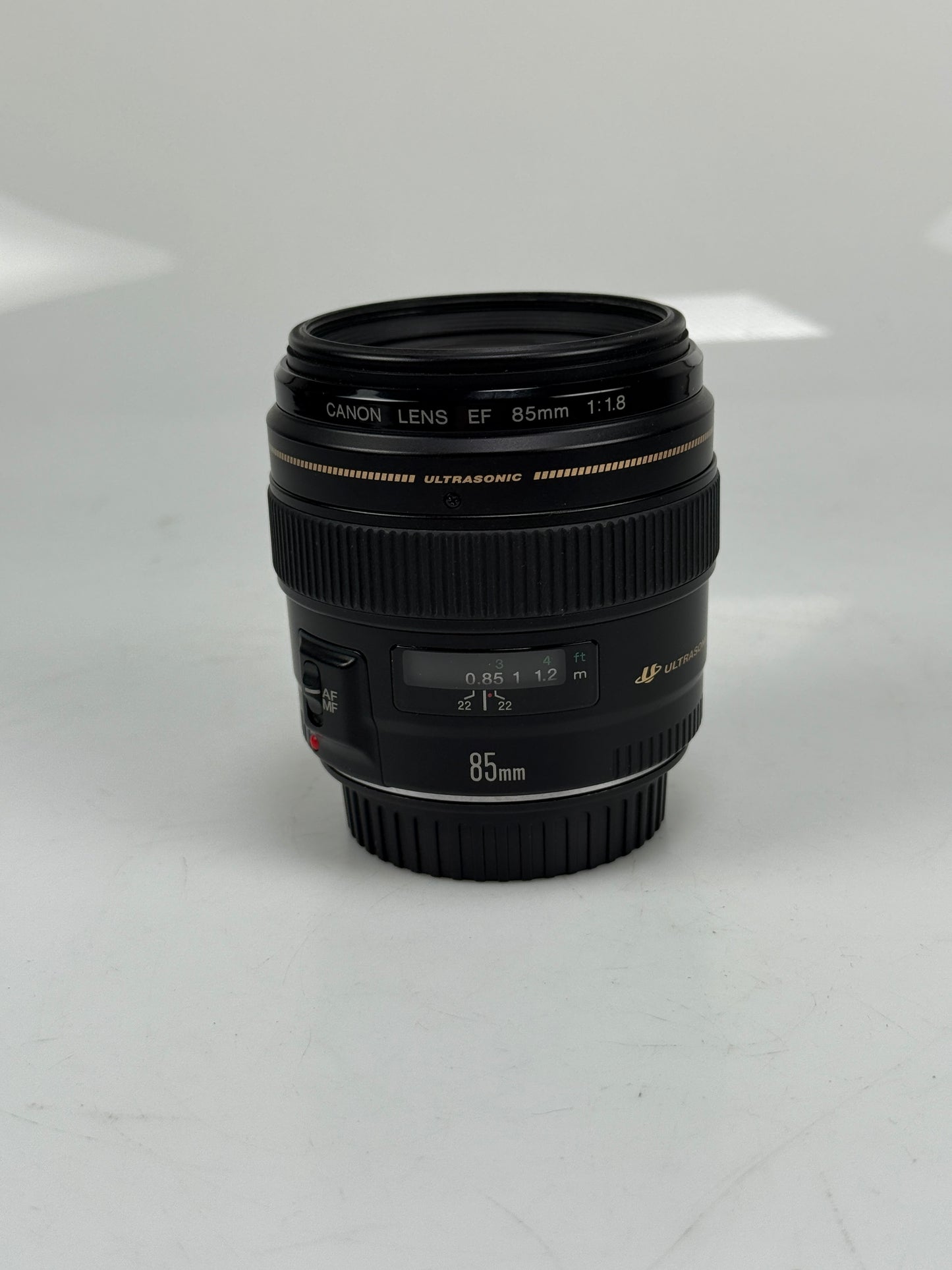 Canon 85mm f1.8 EF USM Lens