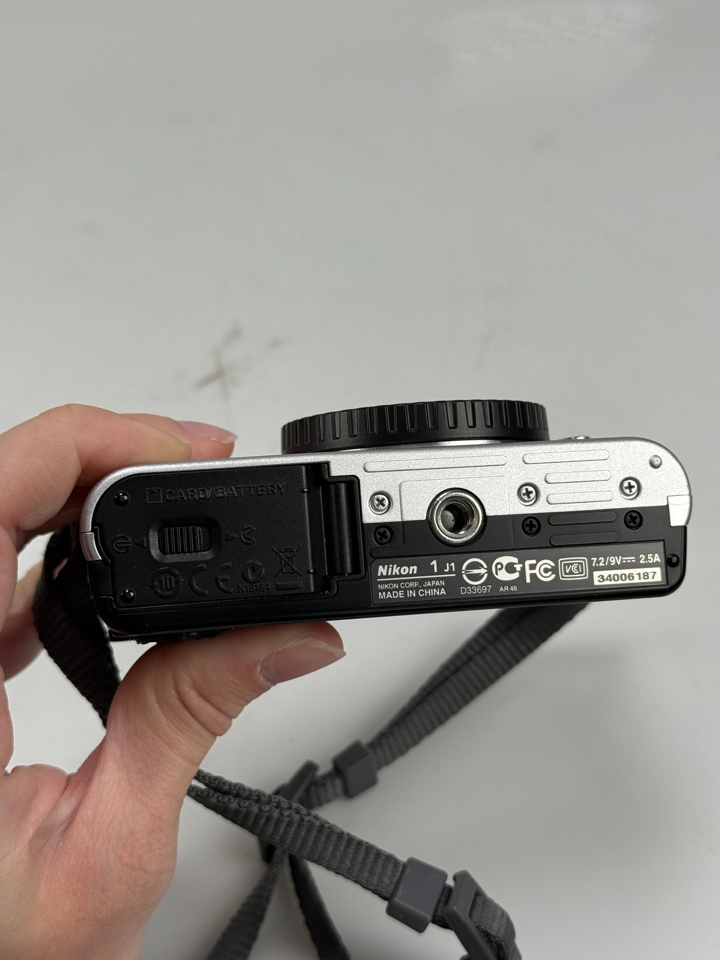 Nikon 1 J1 10.1MP Mirrorless SLR Camera Body Silver