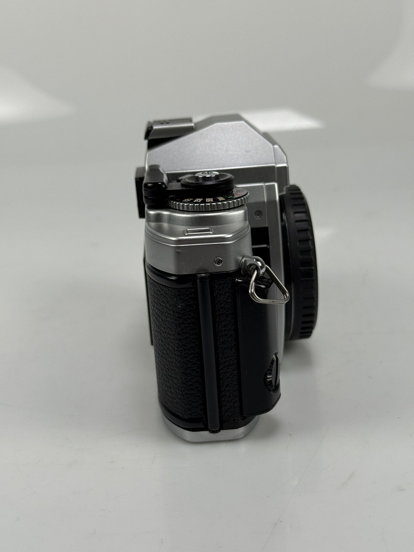 Nikon FG SLR Film Camera Body Chrome with grip
