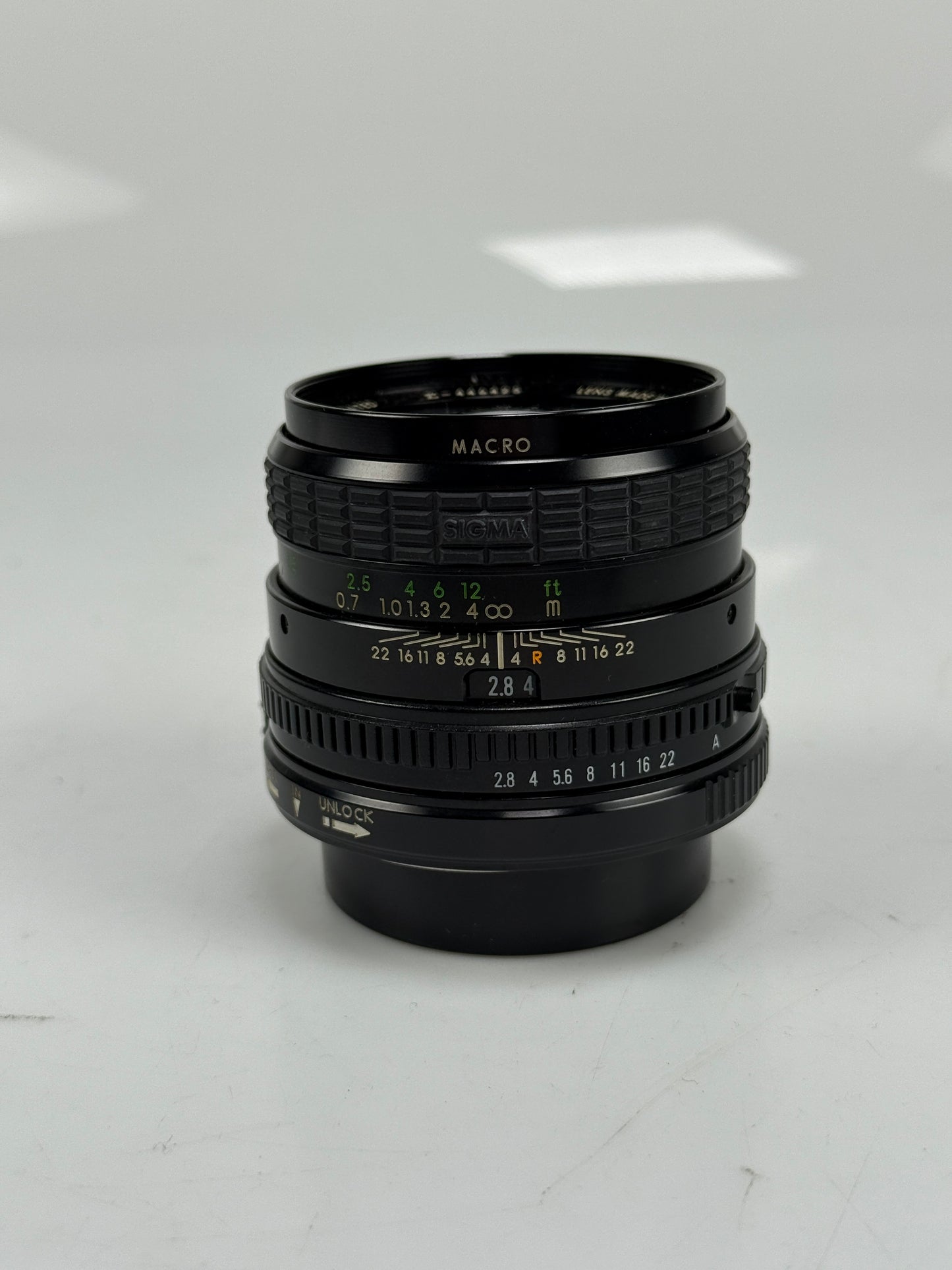 Sigma Mini Wide 28mm f2.8 Wide For Canon FD