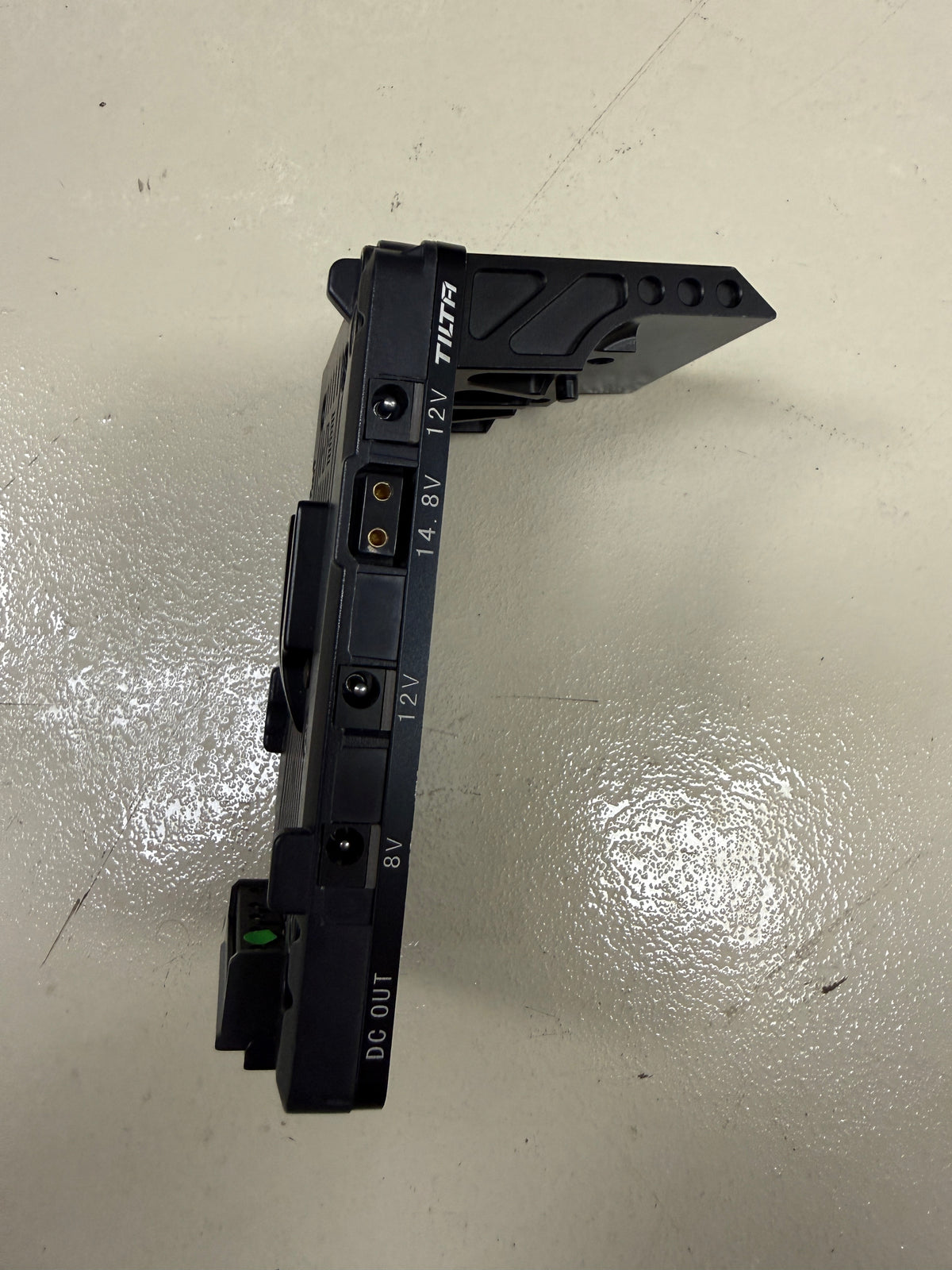 Tilta BT-003 V-Mount Battery Plate Power Supply