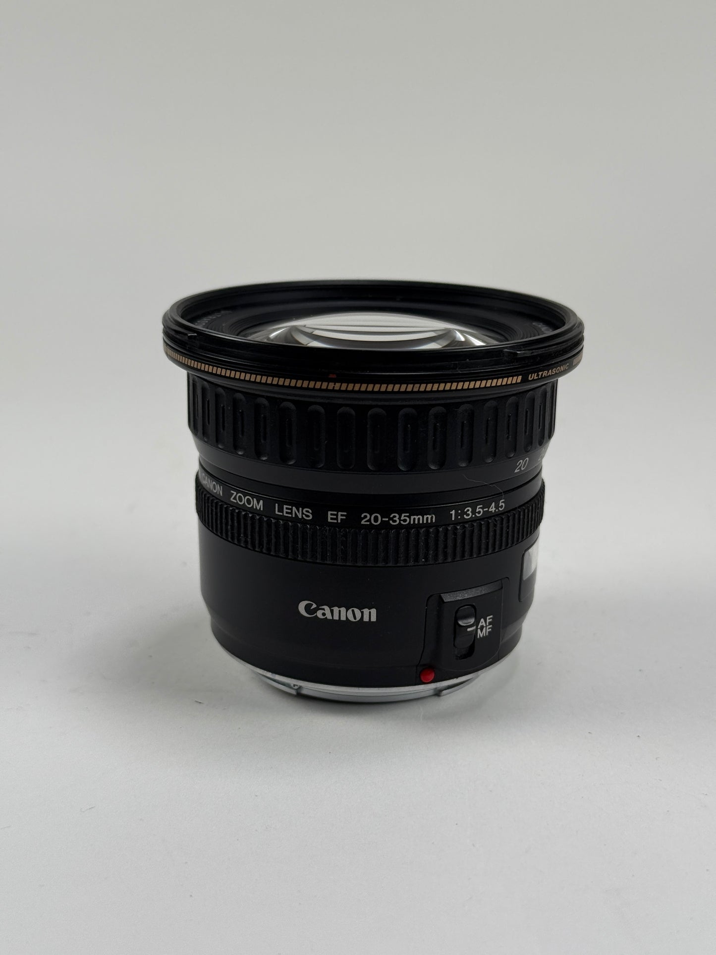 Canon EF 20-35mm F3.5-4.5 USM Wide Angle Zoom Lens