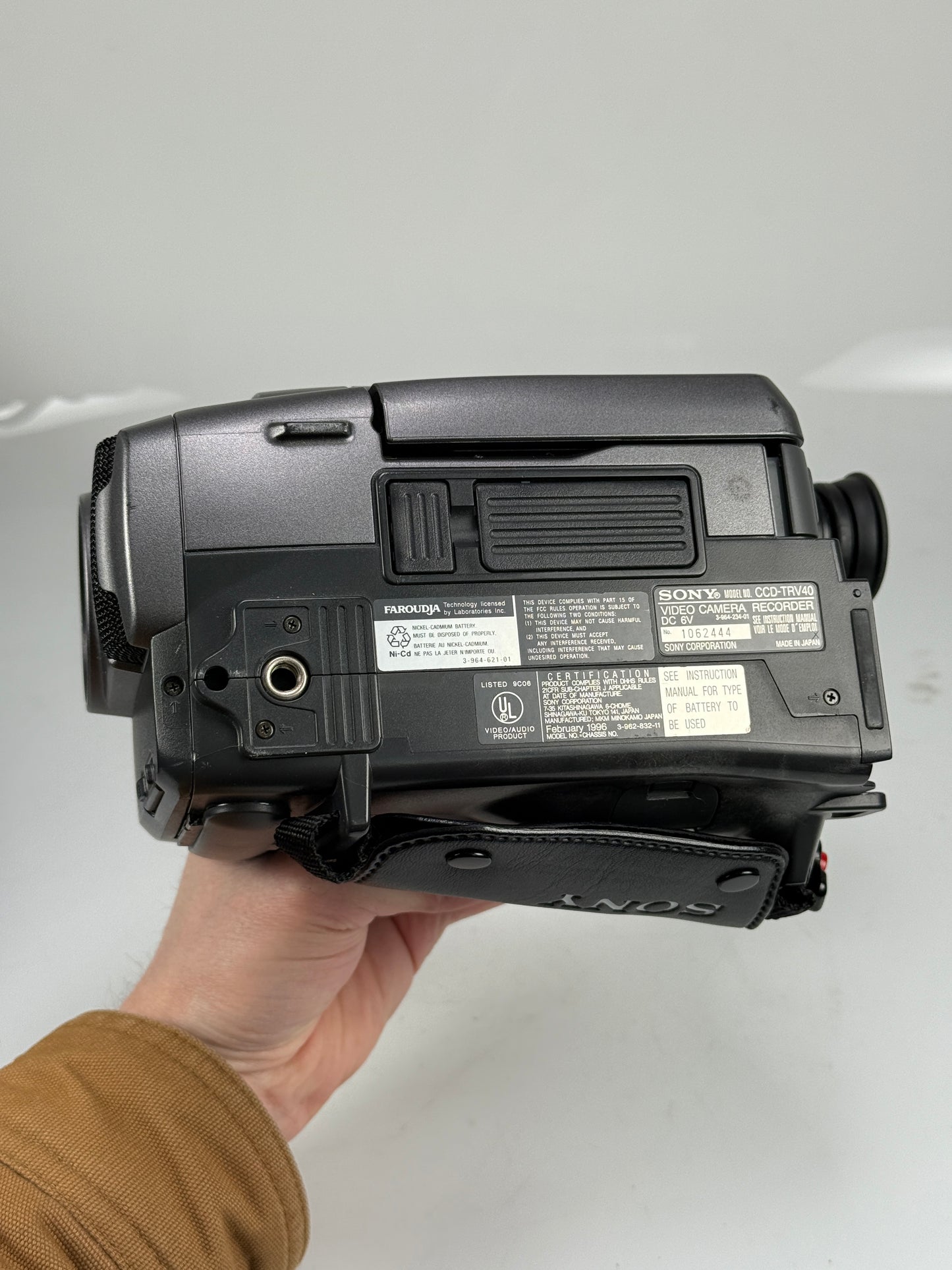 SONY DCR-TRV40 Digital8 Hi8 Video8 Handycam Camcorder