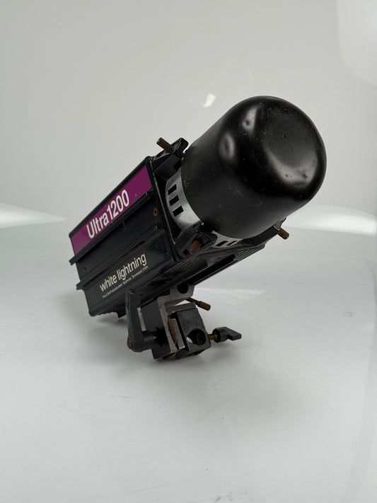 Paul C. Buff White Lightning Ultra 1200 Strobe