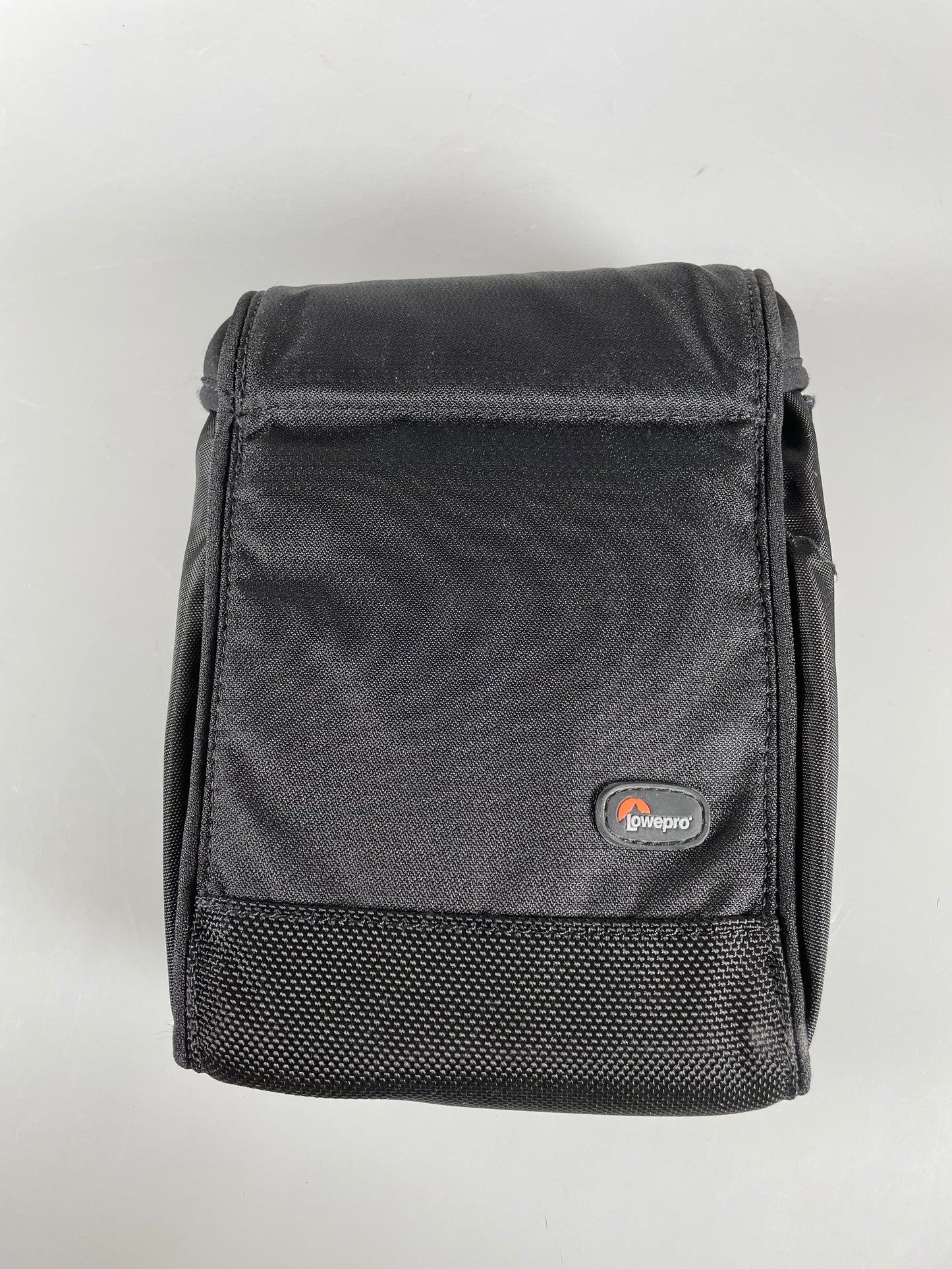 Lowepro S&F filter pouch 100 Bag case for square and rectangular